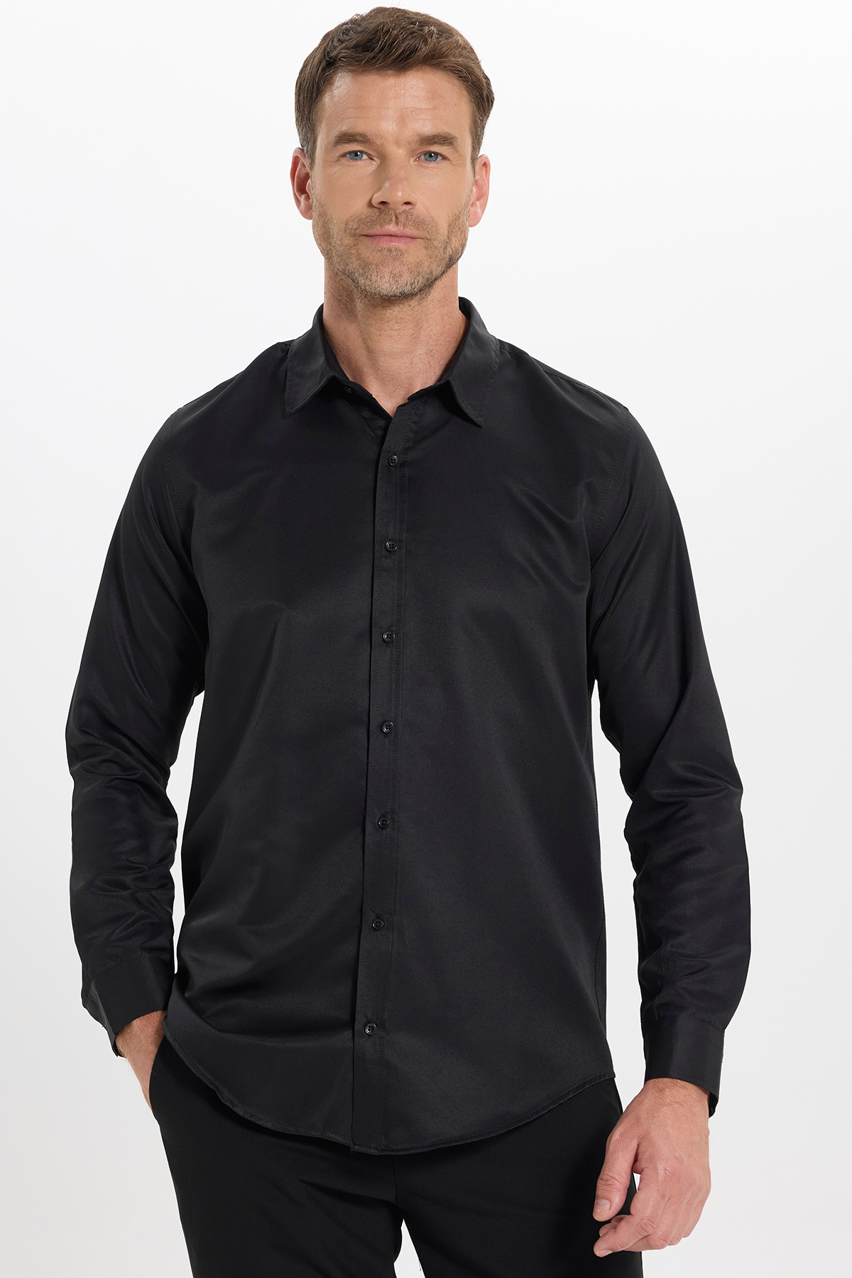 Tudors Slim Fit Uzun Kollu Kolay Ütülenebilir Ter Konforu Sağlayan Kravatlık Dört Mevsim Siyah Erkek Gömlek