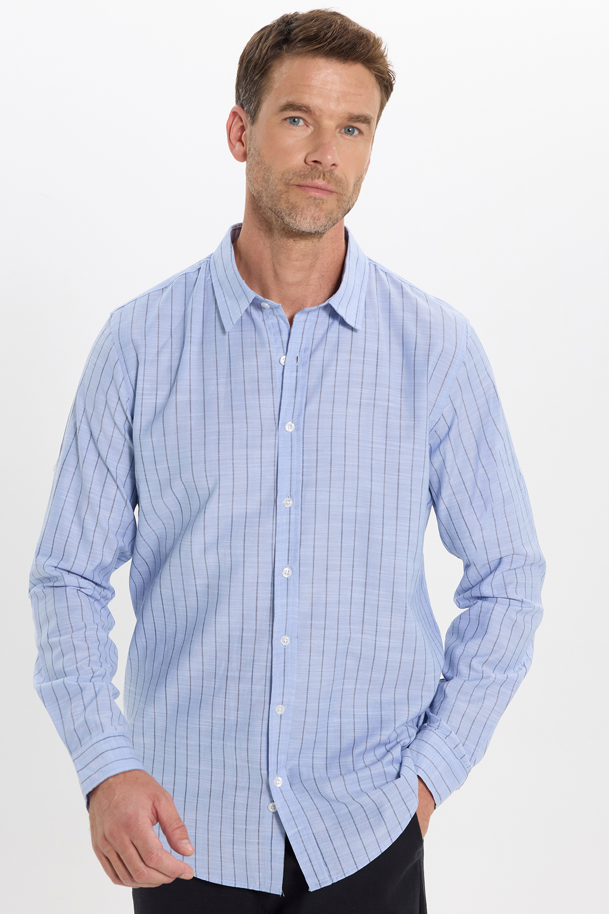 پیراهن تودورز مردانه کتان پنبه ای آبی بیسیک راه راه Slim Fit/اسلیم فیت    بیسیک کژوال/روزمره | Tudors DR240048 TR - تصویر 3