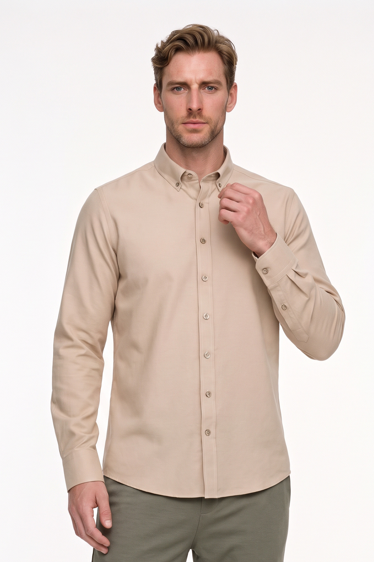 AC&Co / Altınyıldız Classics Erkek Oxford Kolay Ütülenebilir Pamuklu Terletmez Gömlek Bej Düğmeli Yaka Slim Fit Dar Kesim — بژ 4A2021100103