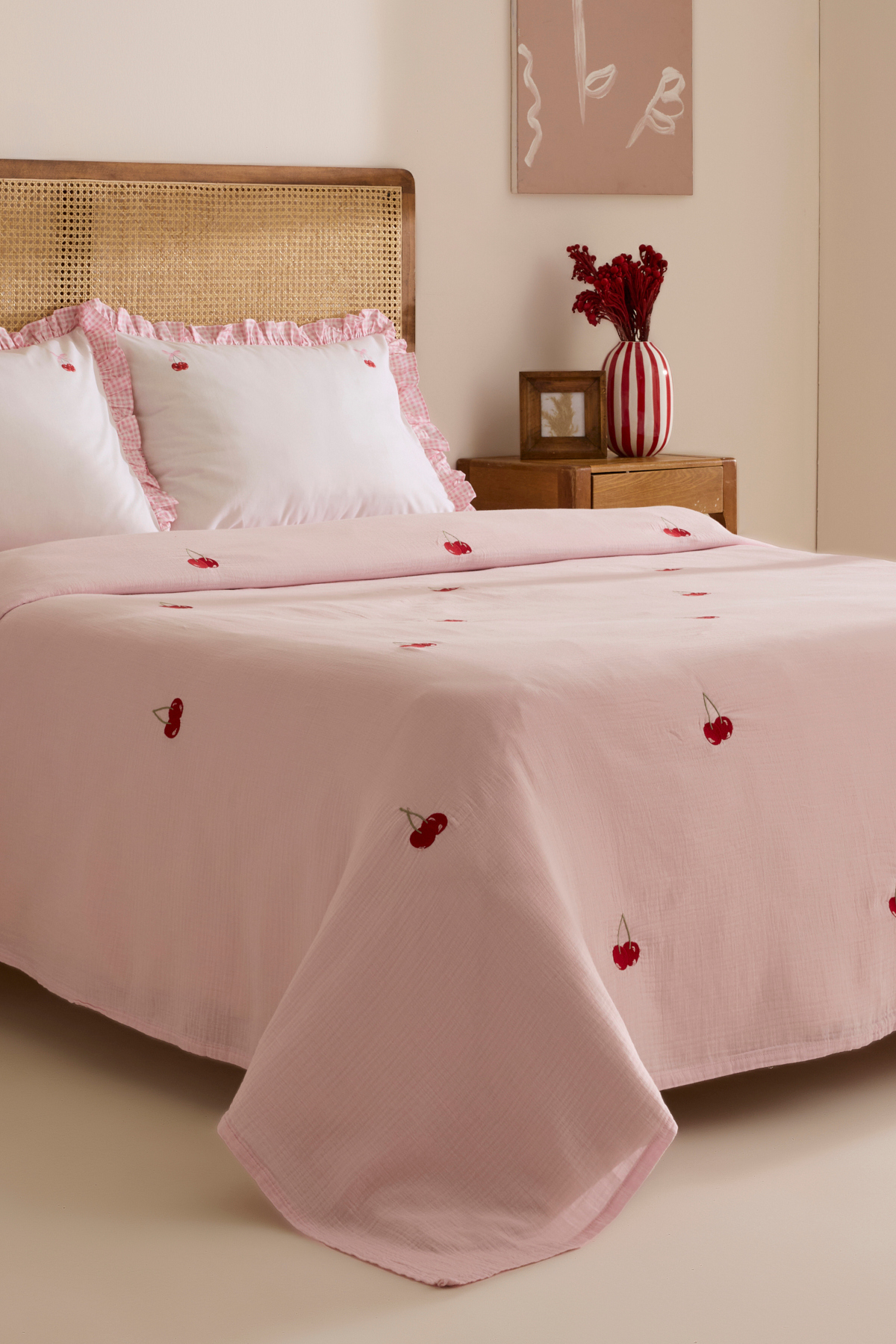 Cherry Grove Çift Kişilik Nakışlı %100 Pamuk Müslin Pike Takımı Pembe 3