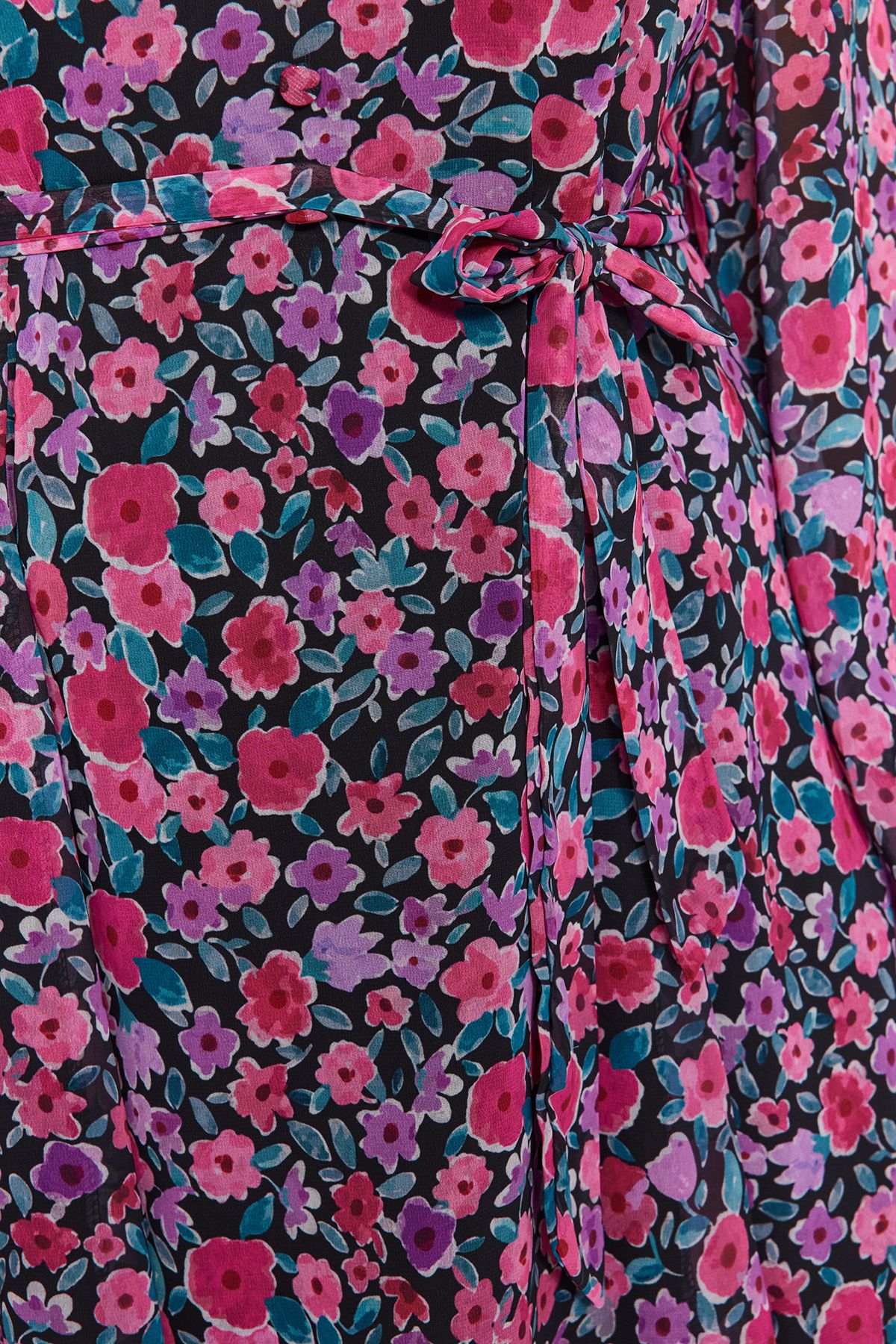Trendyol Curve-V-neck Chiffon Lining -Multicolor Flower Print Dress TBBAW24AH00054 4