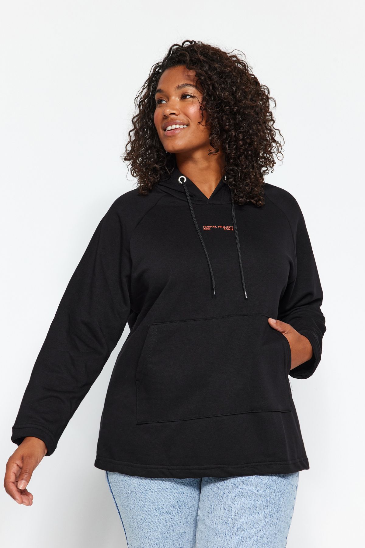 Curve project clothing store
