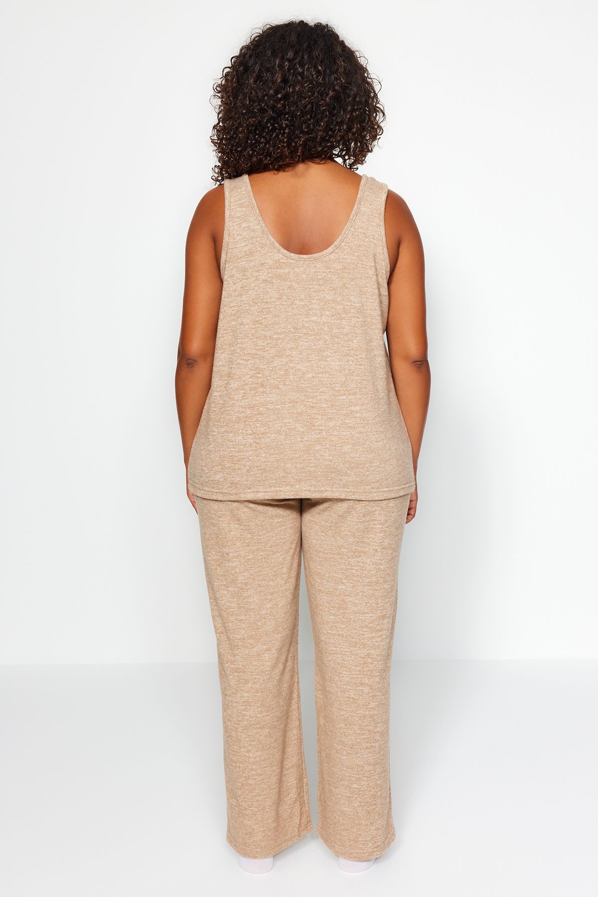 Trendyol Curve-Μπεζ Oversize Soft Plus Size Σετ 3 τεμαχίων - TBBAW24CP00022 3