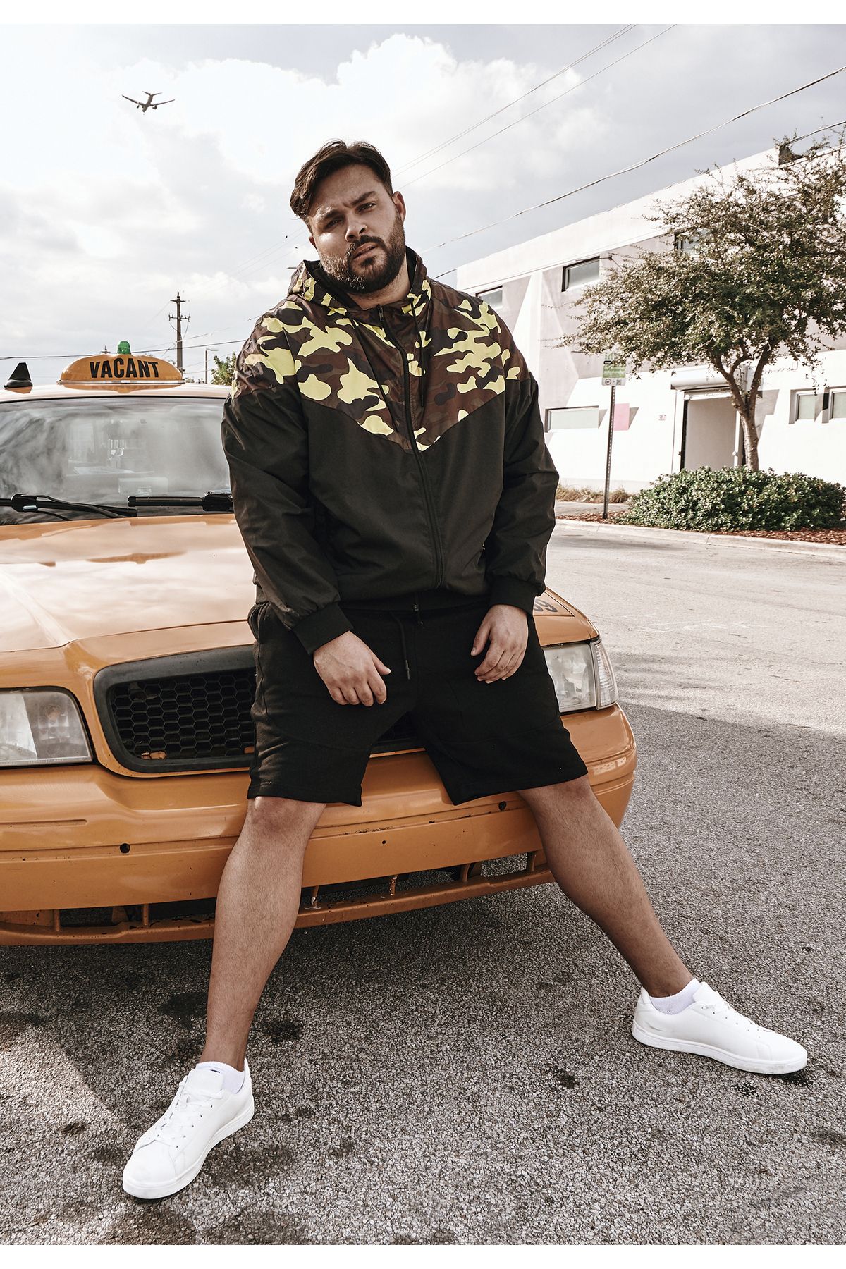 complete the look image