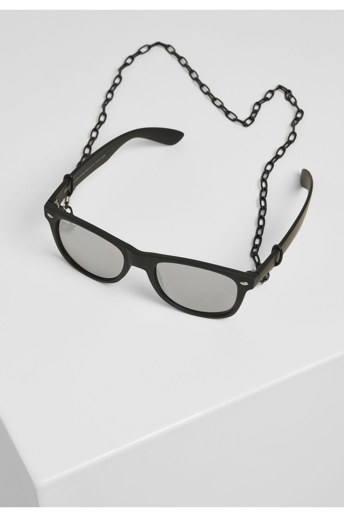 Urban Classics-Unisex Güneş Gözlüğü Likoma Aynalı Zincirli 3
