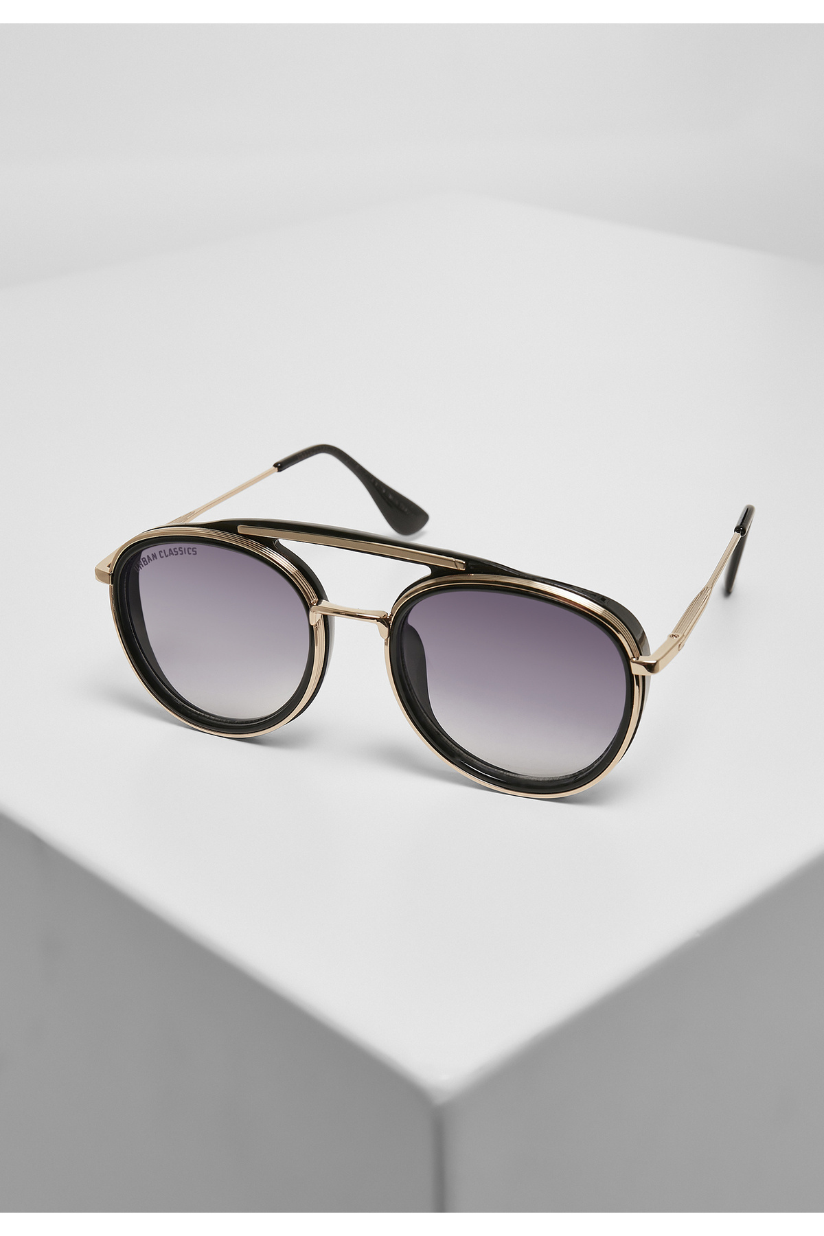 Urban Classics-Unisex Sunglasses Ibiza With Chain 3