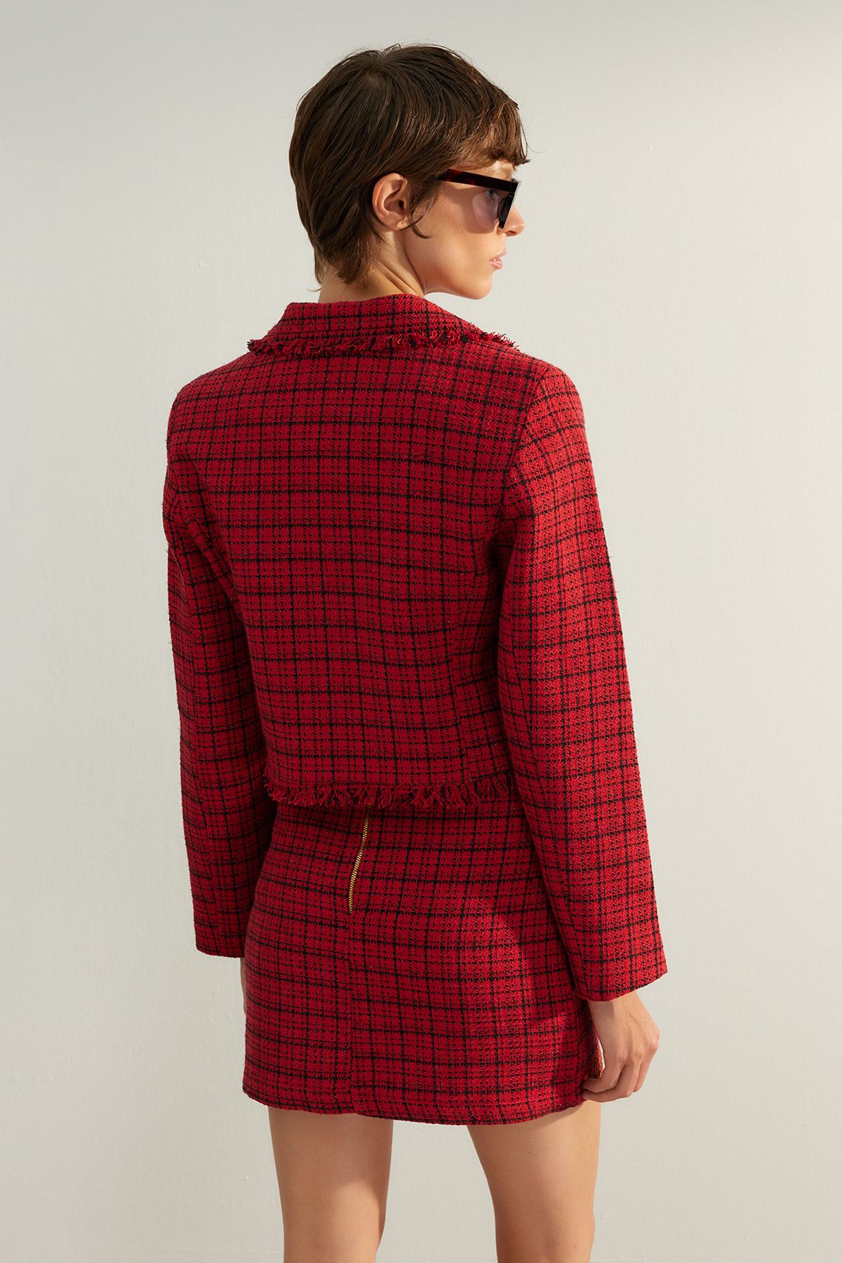 Trendyol Collection-Prémium piros kockás Crop blézerkabát - TWOAW24BC00081 6