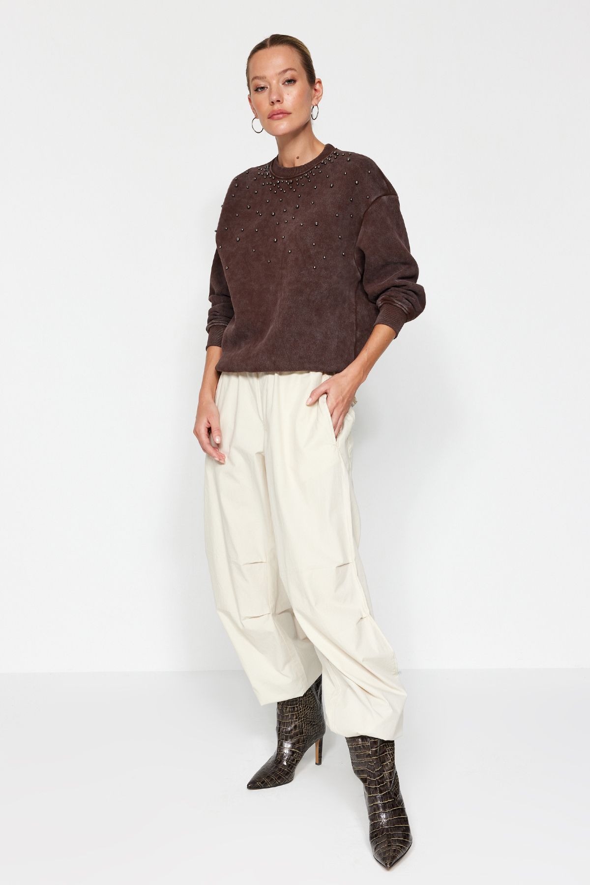 Trendyol Collection-Καφέ αντίκα/παλό εφέ χοντρό μαργαριτάρι φλις Λεπτομερές κανονικό πλεκτό φούτερ TWOAW24SW00152 3