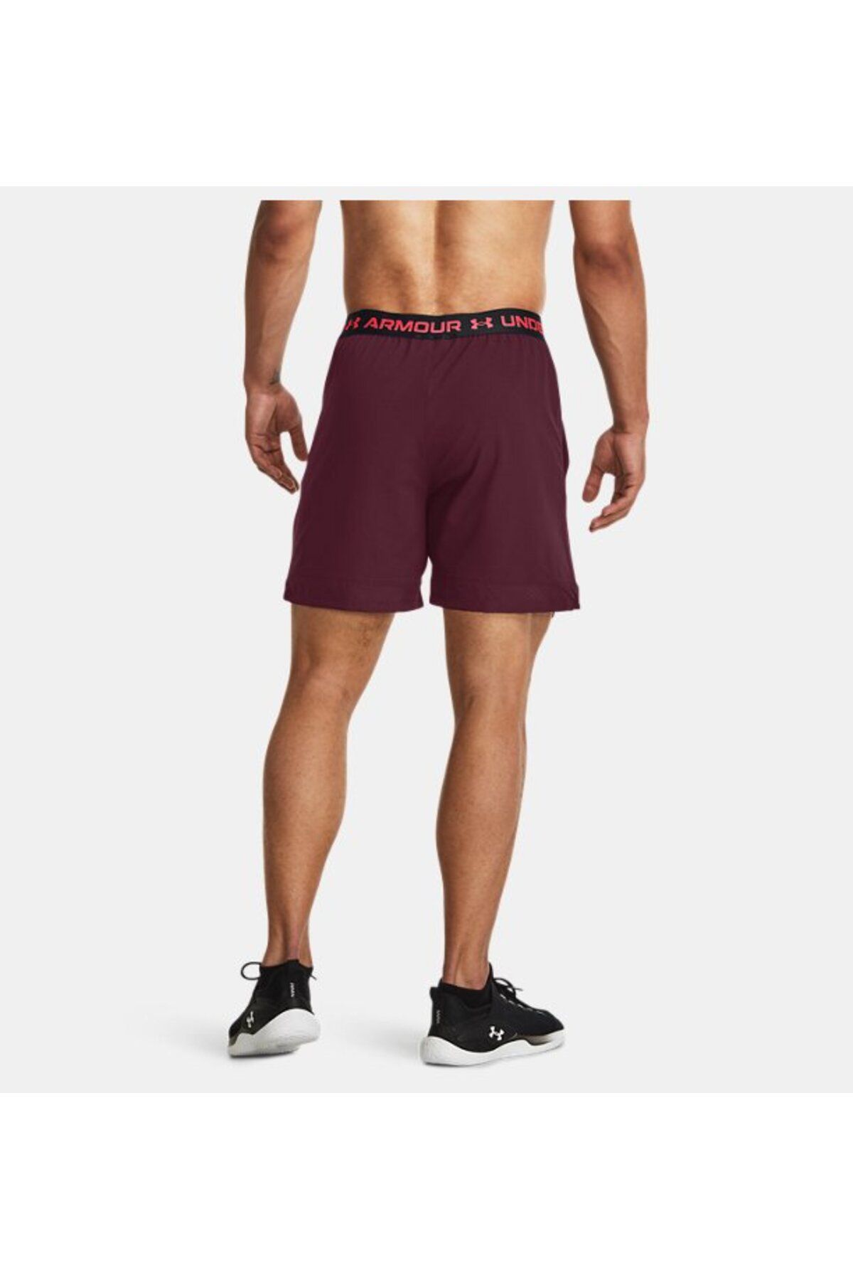 شورت ورزشی قرمز مردانه های ناپدید شده بافندگی 6 اینچ 1373718 600 Under Armour