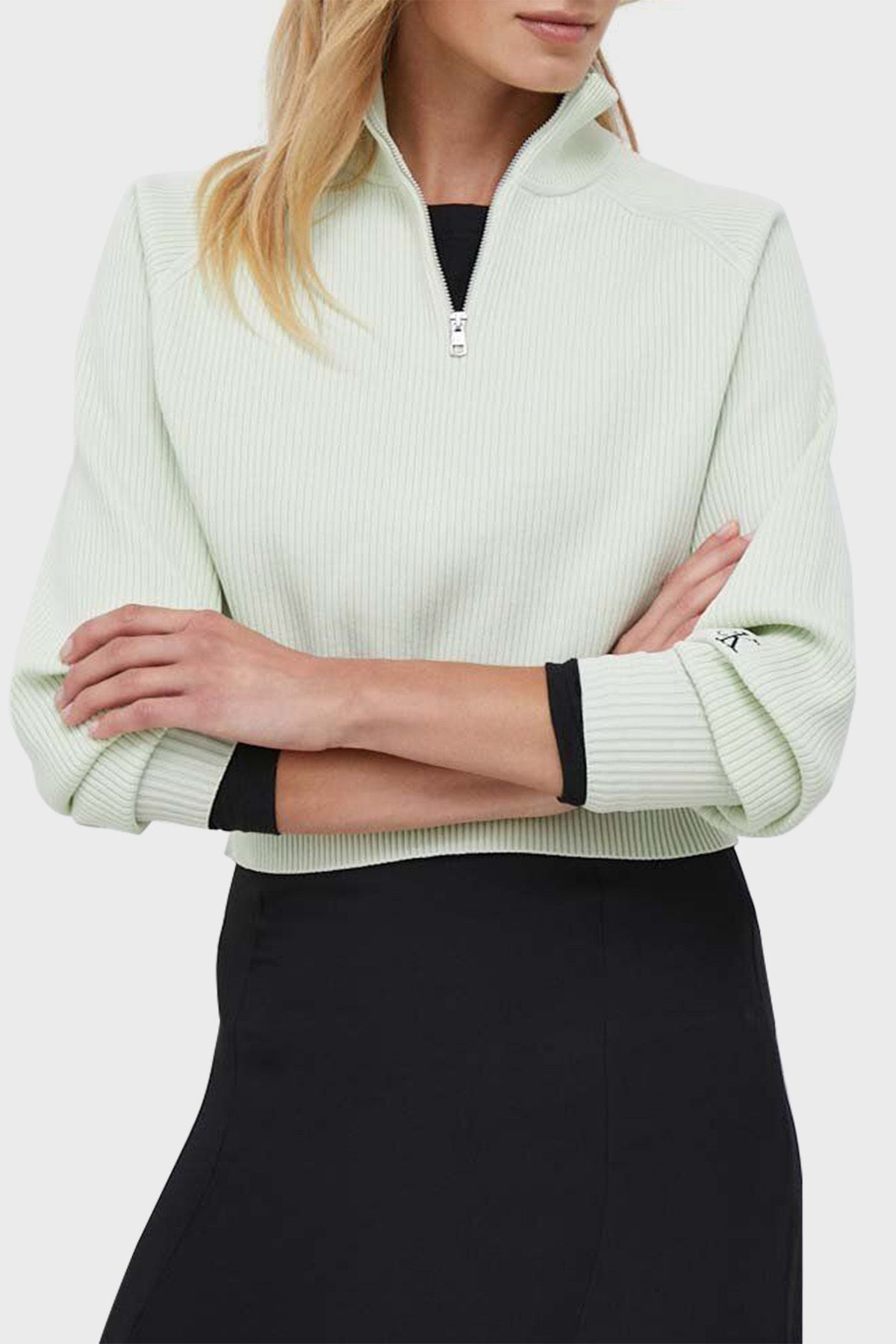 Calvin klein deals sweater zipper