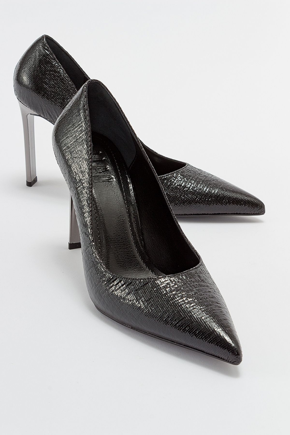 Black sparkle store pumps womens