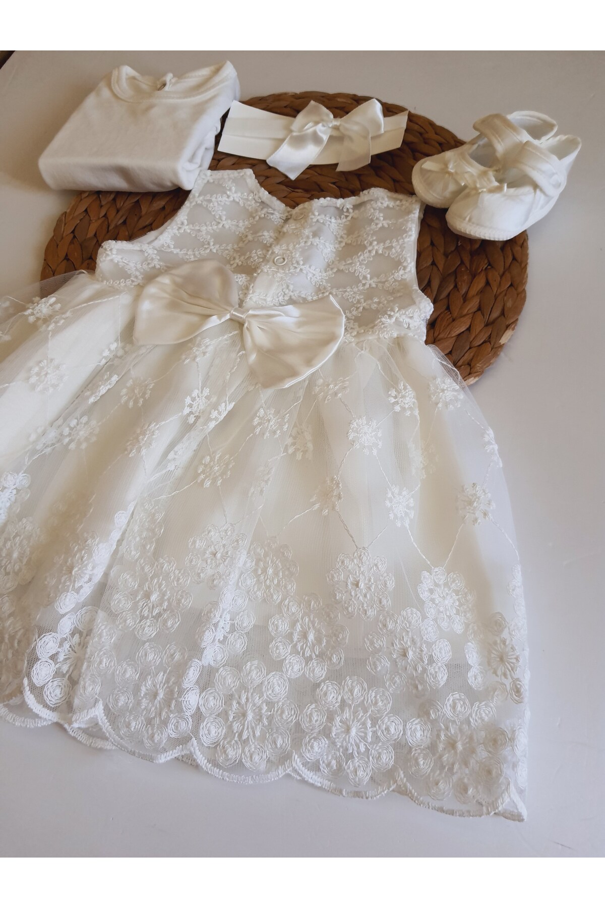 PİLEKİ BABY Kız Bebek 4 Parça Yenidoğan 0 4 Ay Gelinlik Elbise Mevlütlük Set Dantel Gelinlik fotoğrafı 7 (önizleme)