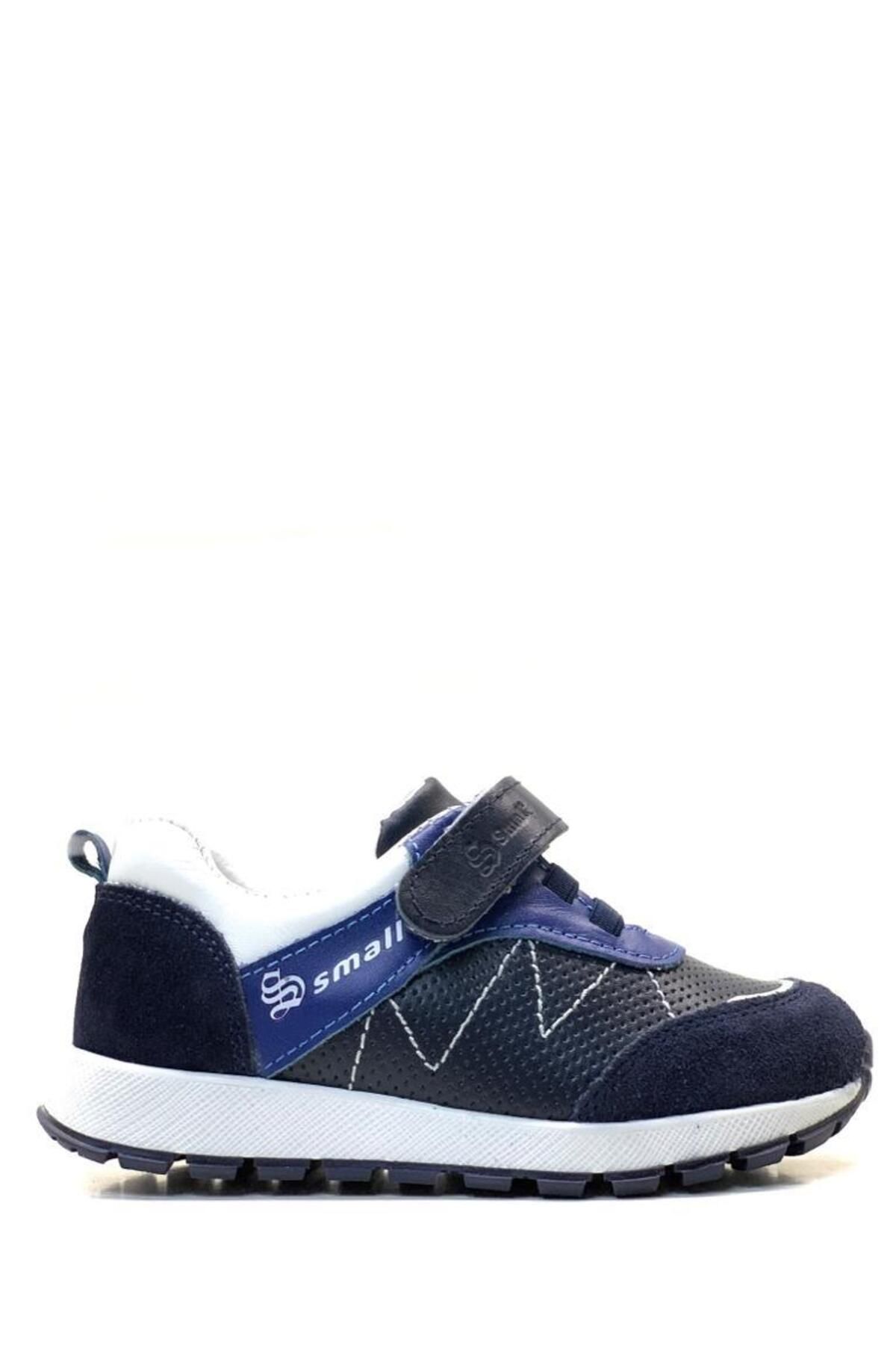 Navy blue top preschool sneakers