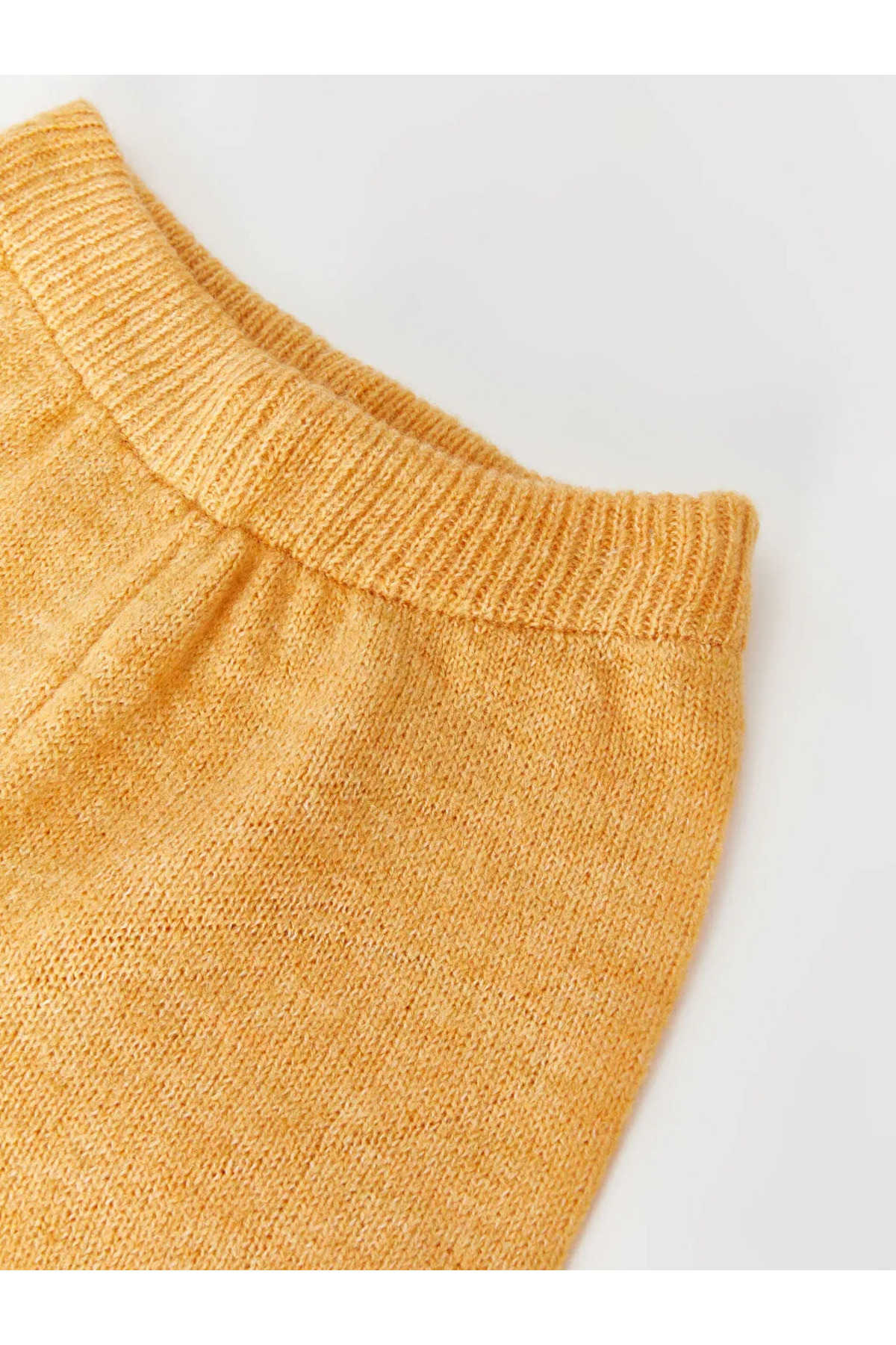 LCW baby Crew Neck Baby Girl Knitwear Sweater and Trousers 2-pack