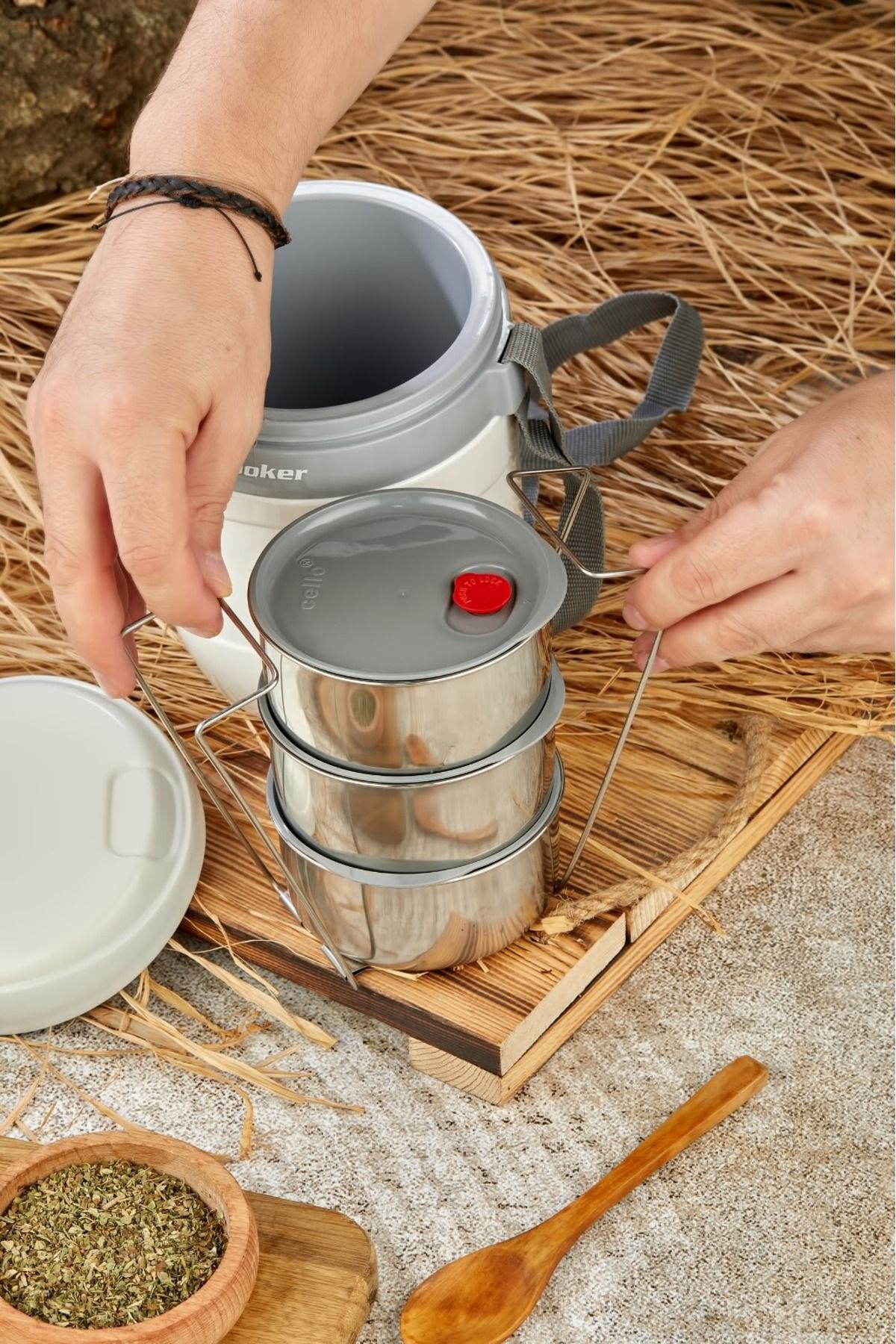 فلاسک سفید لوکس 1،2 لیتری فولادی Haznet 3 Dinner Termo Cooker