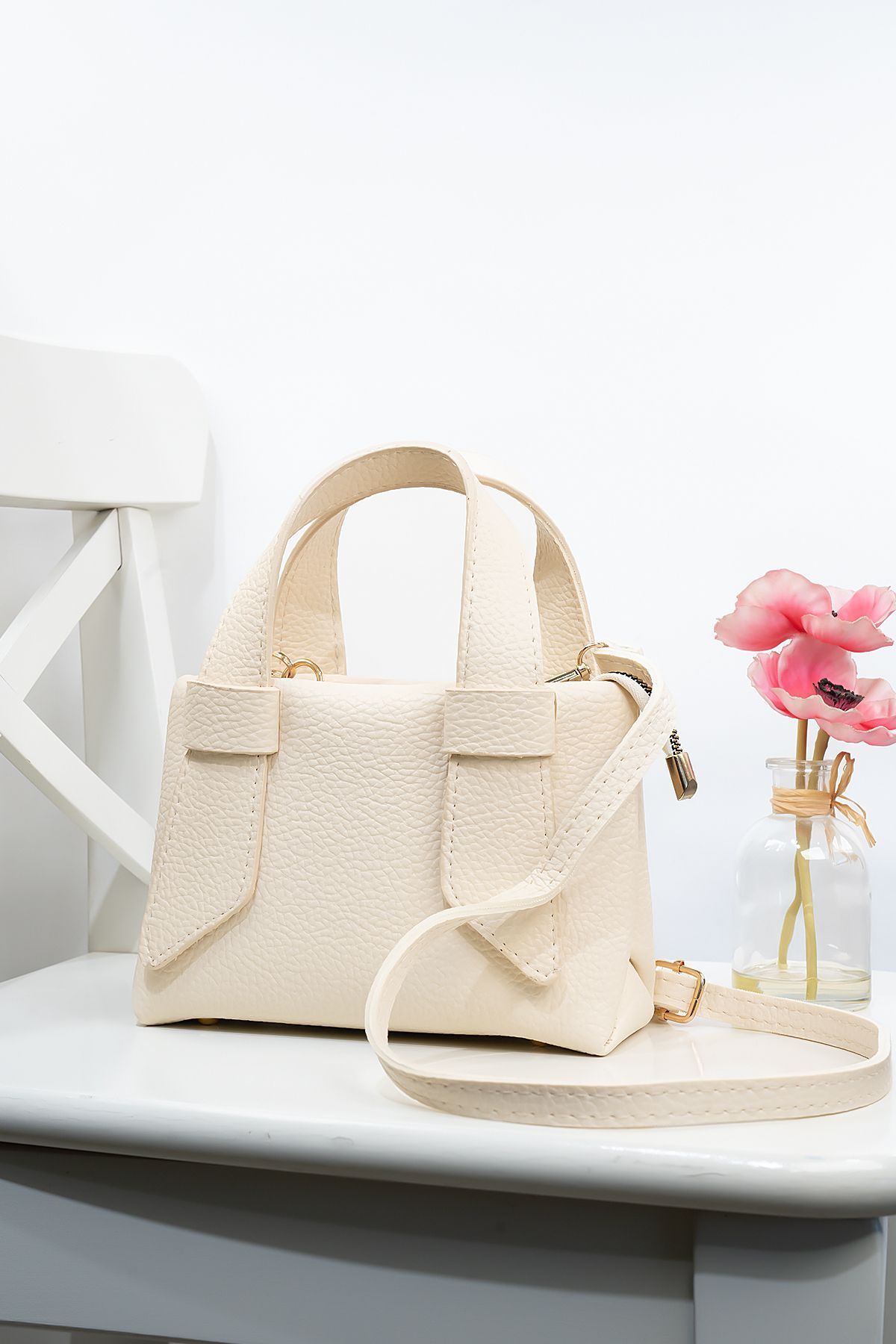 Double strap shoulder bag sales
