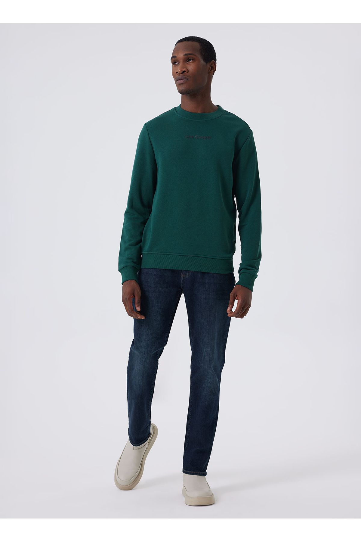 Lee Cooper Crew Neck Emerald Green Men s Sweatshirt 241 LCM 241018 DORRE EMERALD GREEN