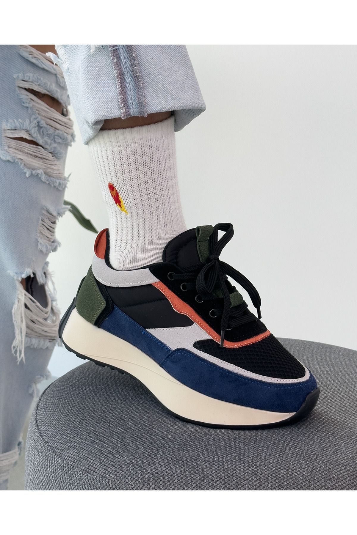 Calvin klein marvin on feet hotsell