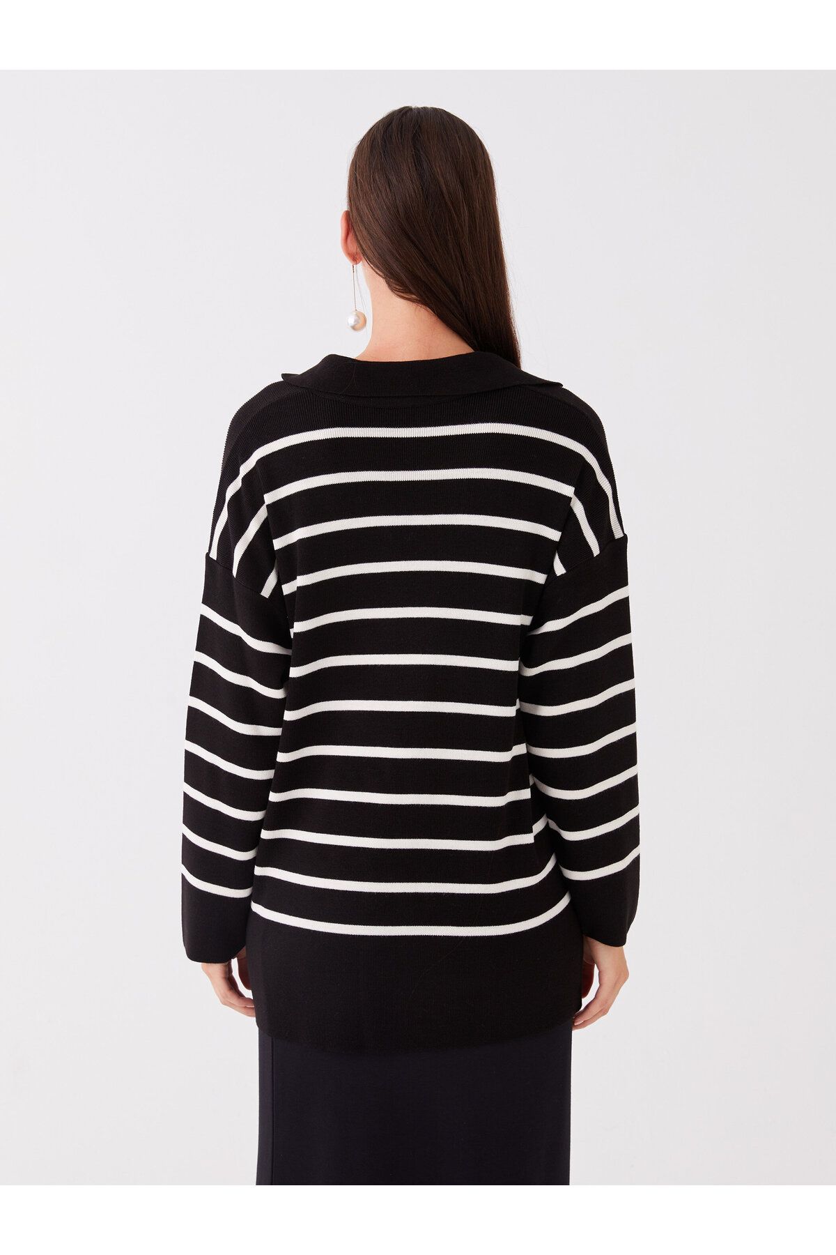 LC Waikiki-Gestreifter, langärmliger, übergroßer Damen-Strickpullover mit Polokragen 4