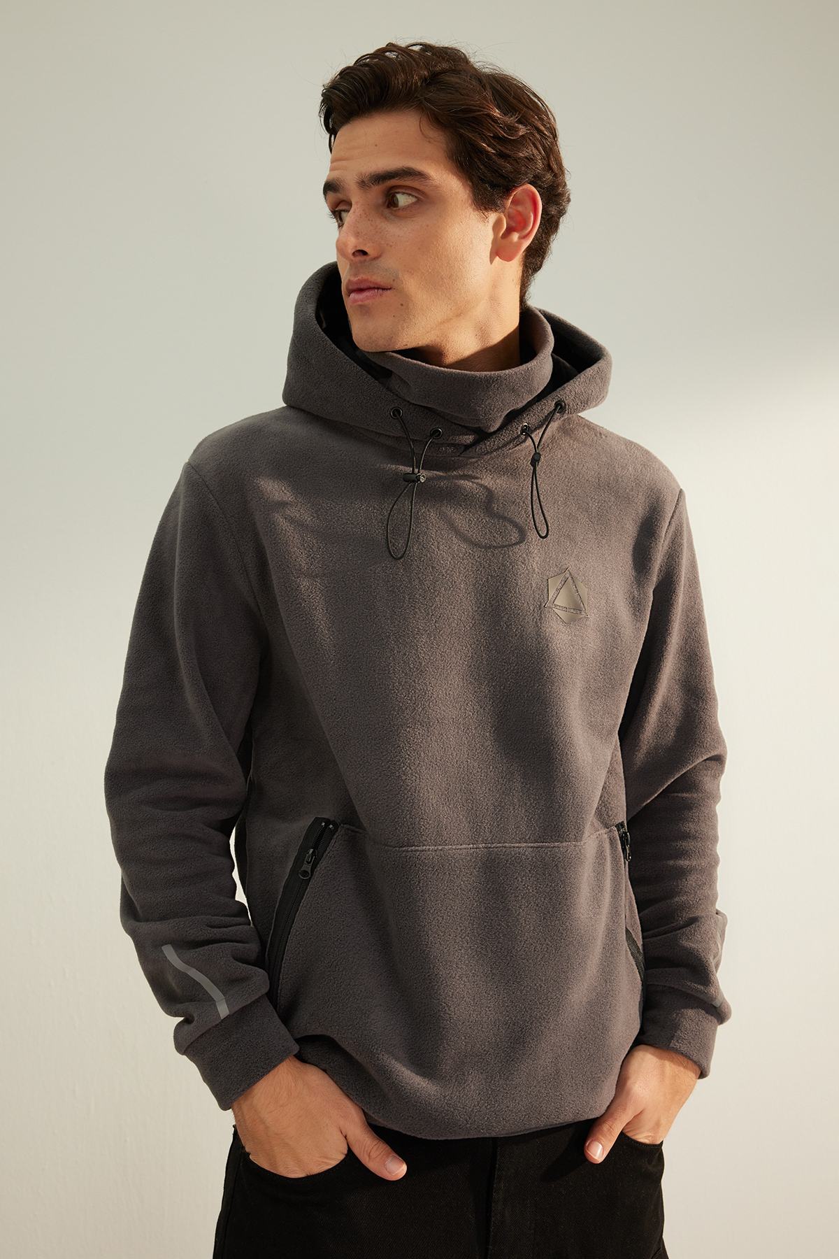  Trendyolmilla Man Premium Antrasit Oversize/Normal Kesim Bask?l? Anti-pilling Polar Sweatshirt