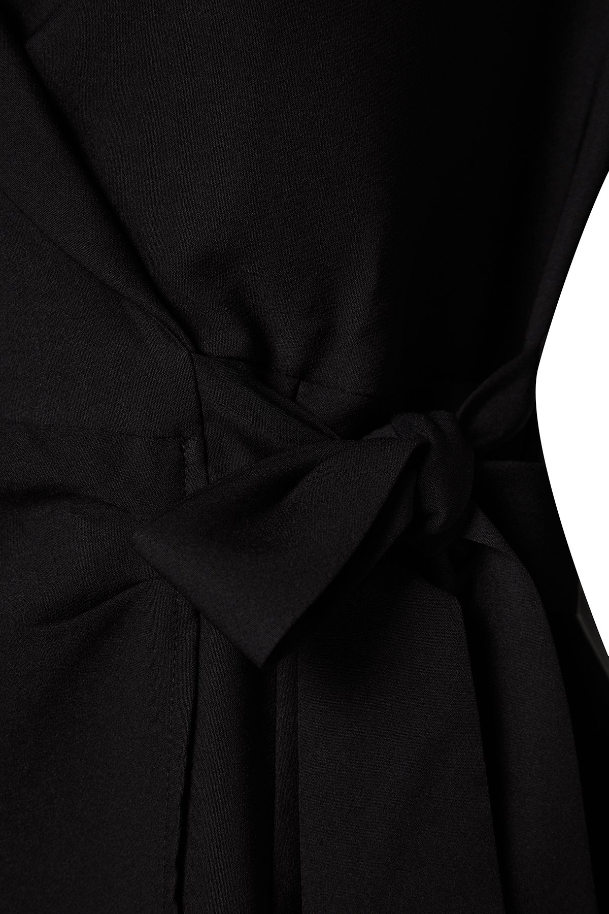 Trendyol Curve-Schwarzes zweireihiges Minikleid in Übergröße - TBBAW24AH00058 8