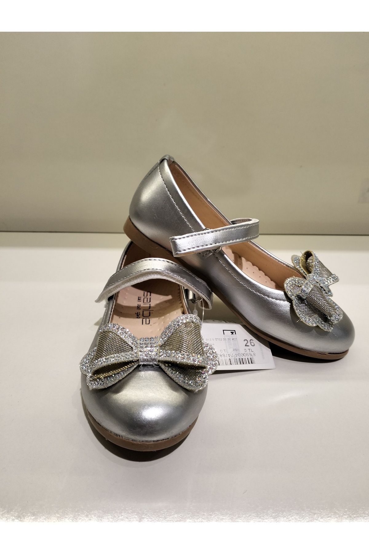 Grey patent flat shoes store