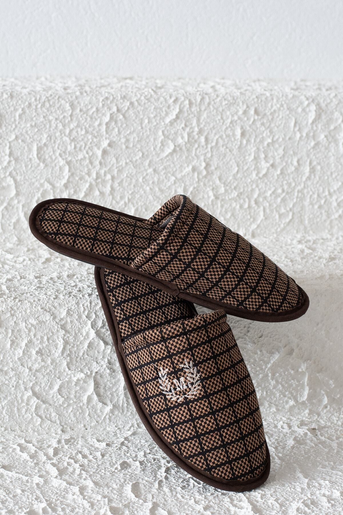 Embroidered house slippers discount