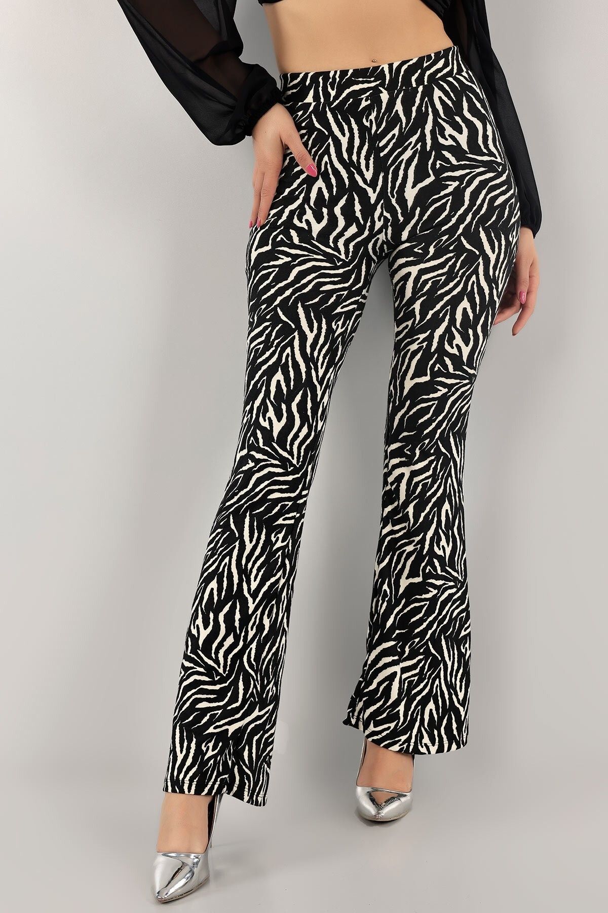 Flared patterned pants hot sale