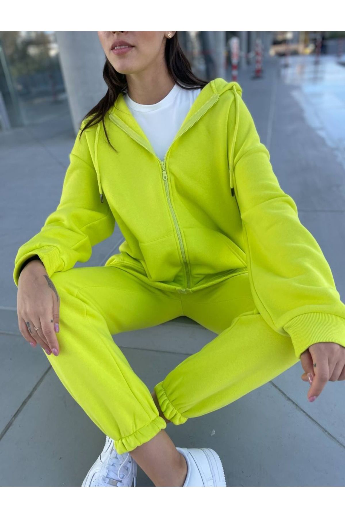 Neon yellow sweatsuit deals