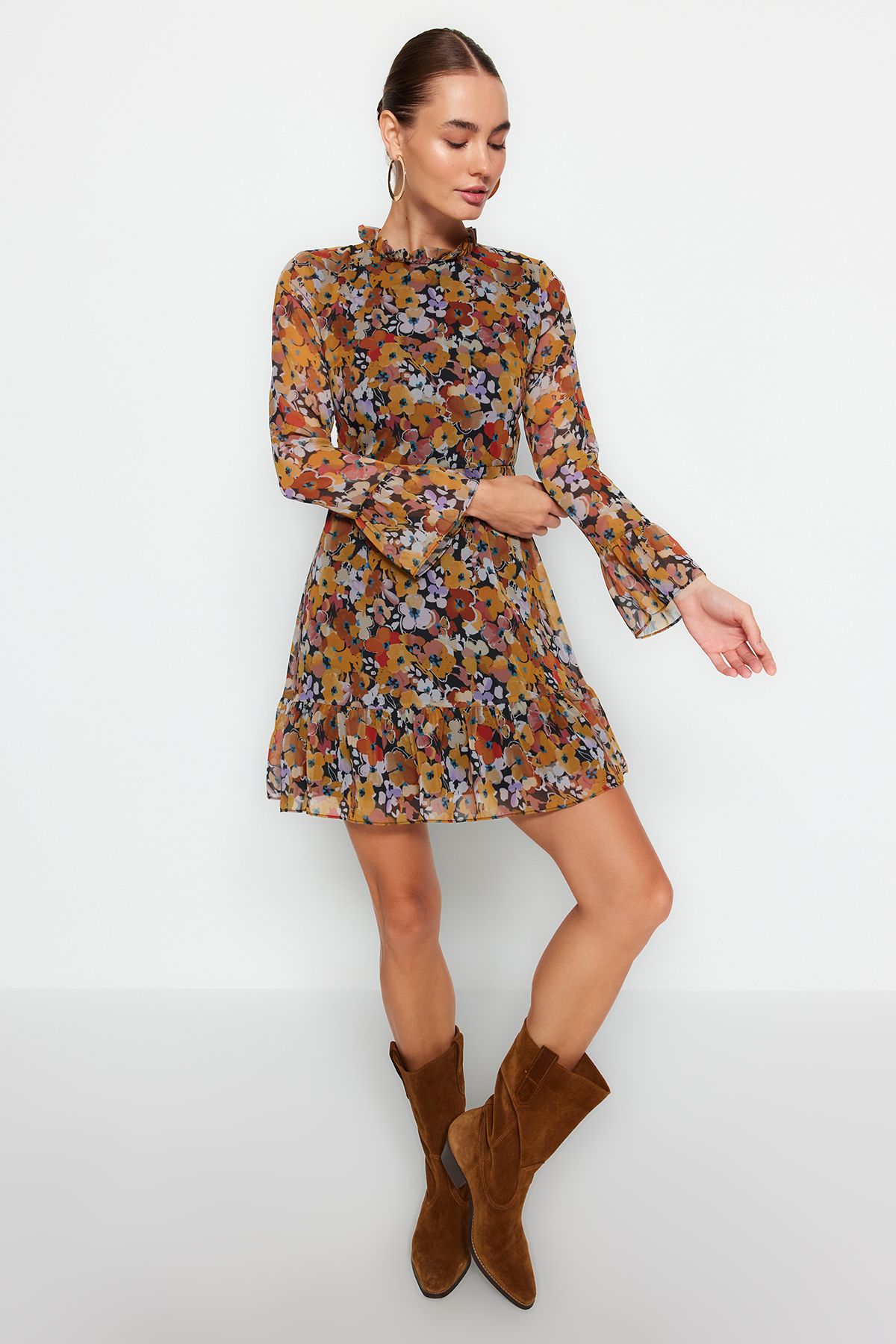 Trendyol Collection Tkané šaty s velbloudím límcem TCLAW19LJ0076 s detailní šifonovou podšívkou