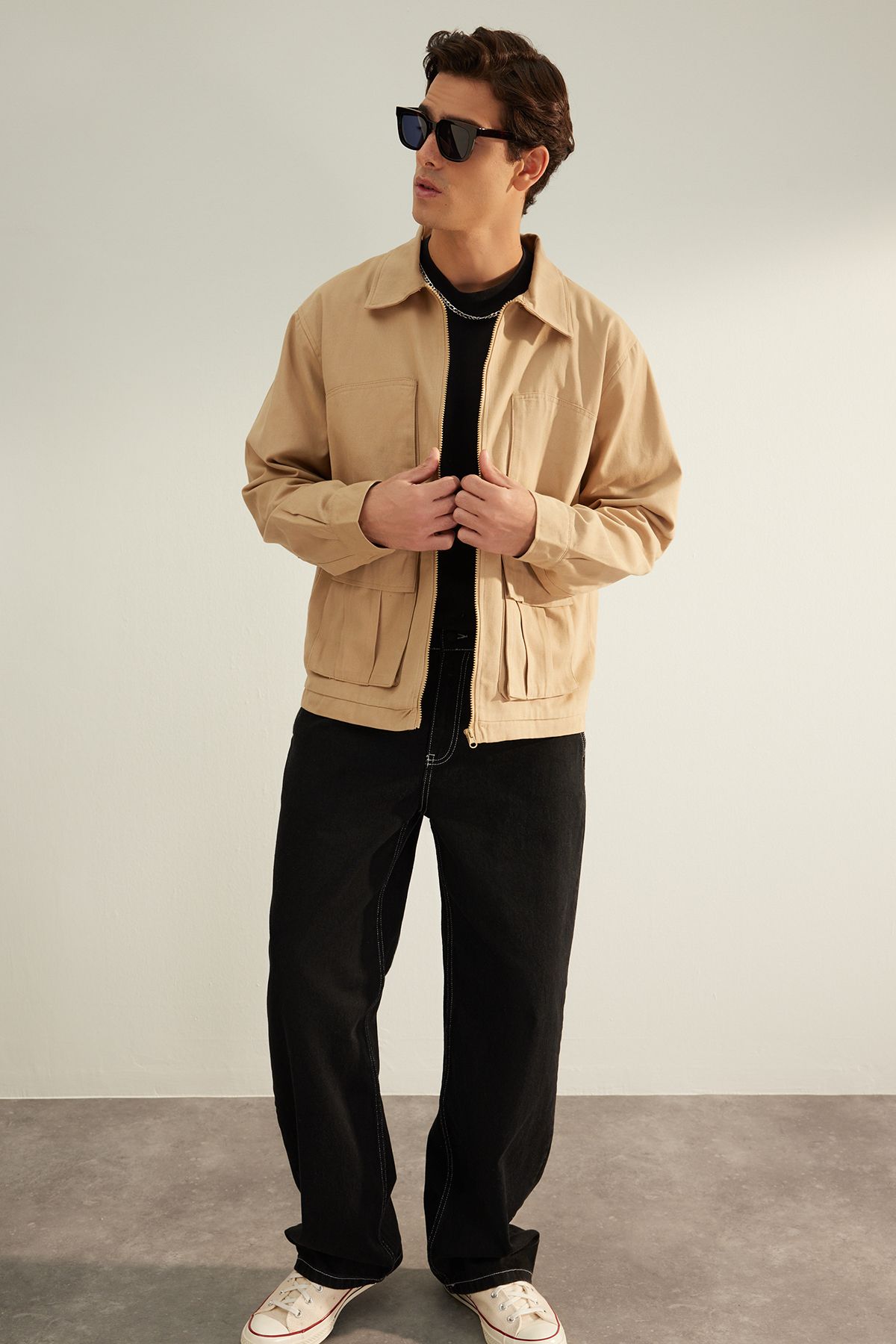 complete the look image
