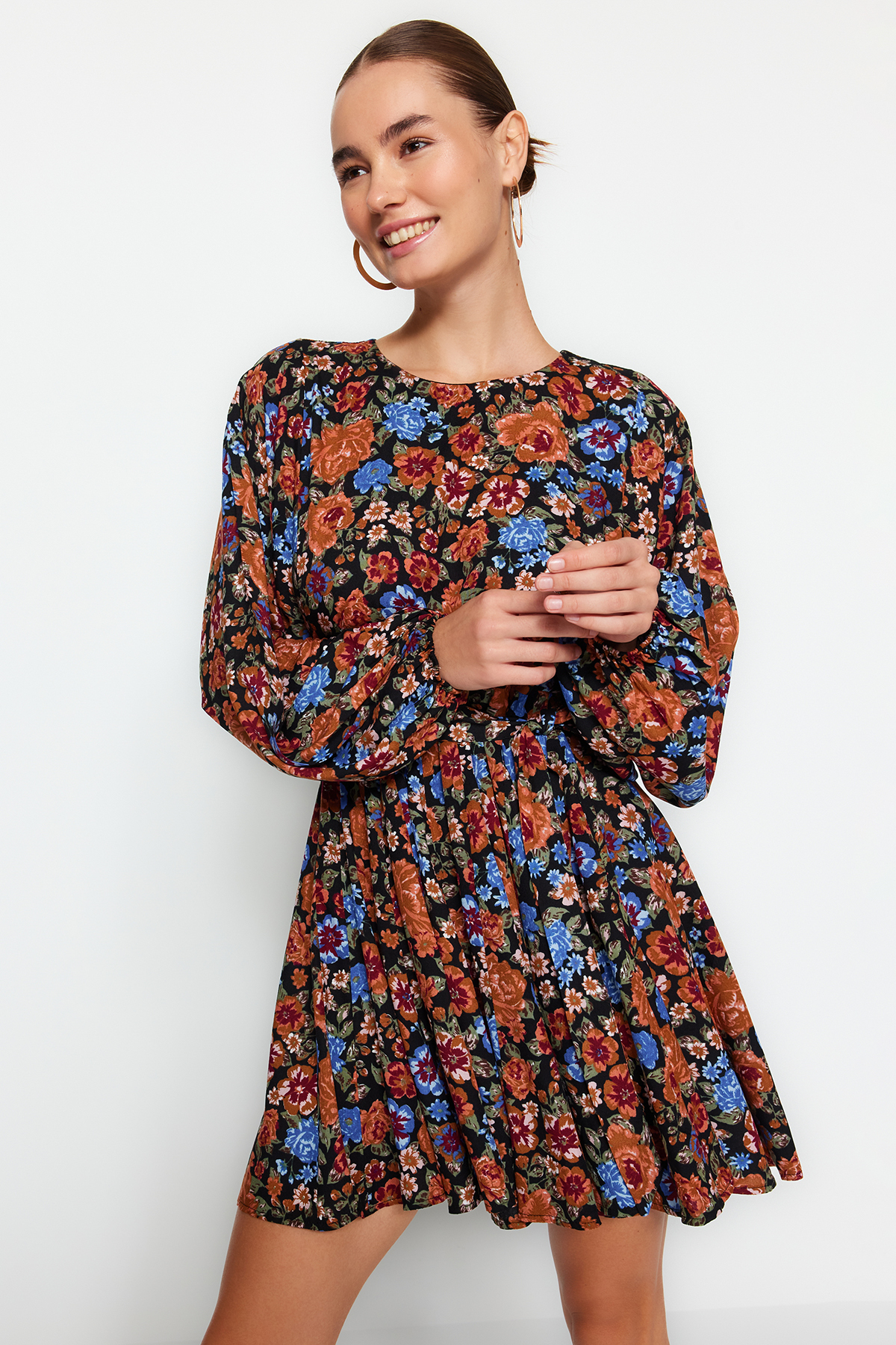 Trendyol Collection Vícebarevná sukně s páskem Volanlı Boho viskózové tkané šaty TWOAW24EL00739