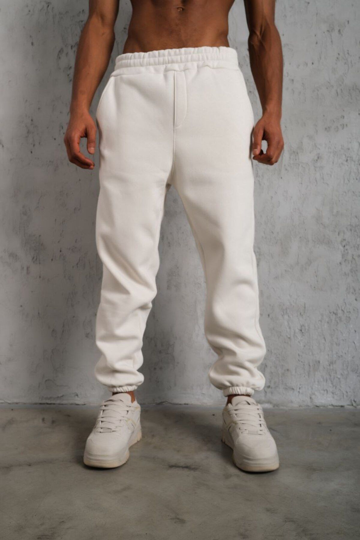 Mhm-Unisex 3 Thread Fabric Elastic Leg Plain White Sweatpants 1