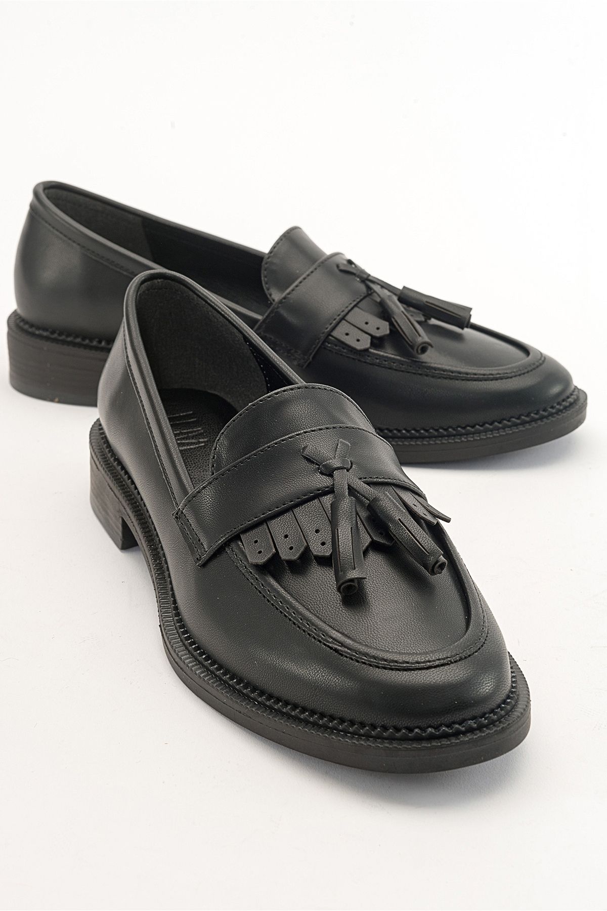 لوفر زنانه LILY Black Skin luvishoes