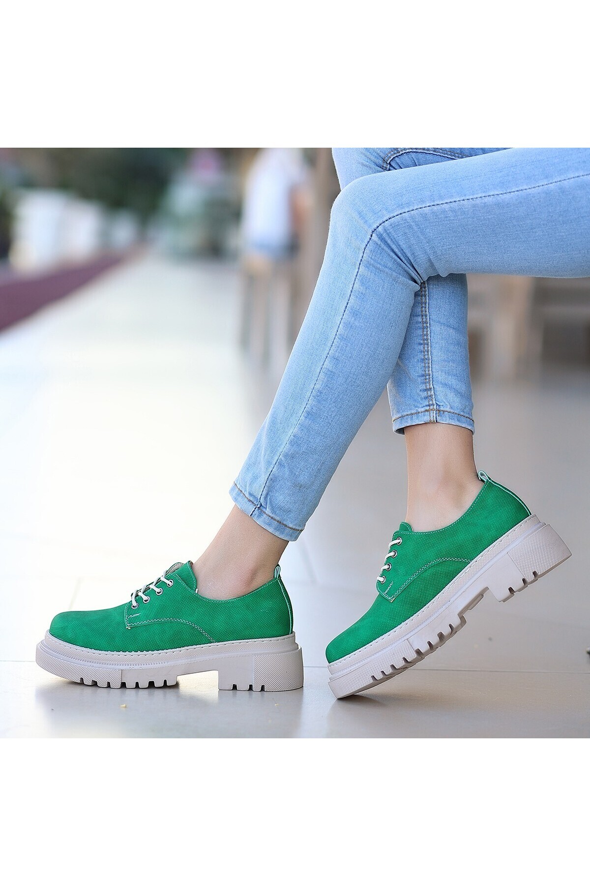 Teri Yeşil Cilt Desenli Bağcıklı Ayakkabı