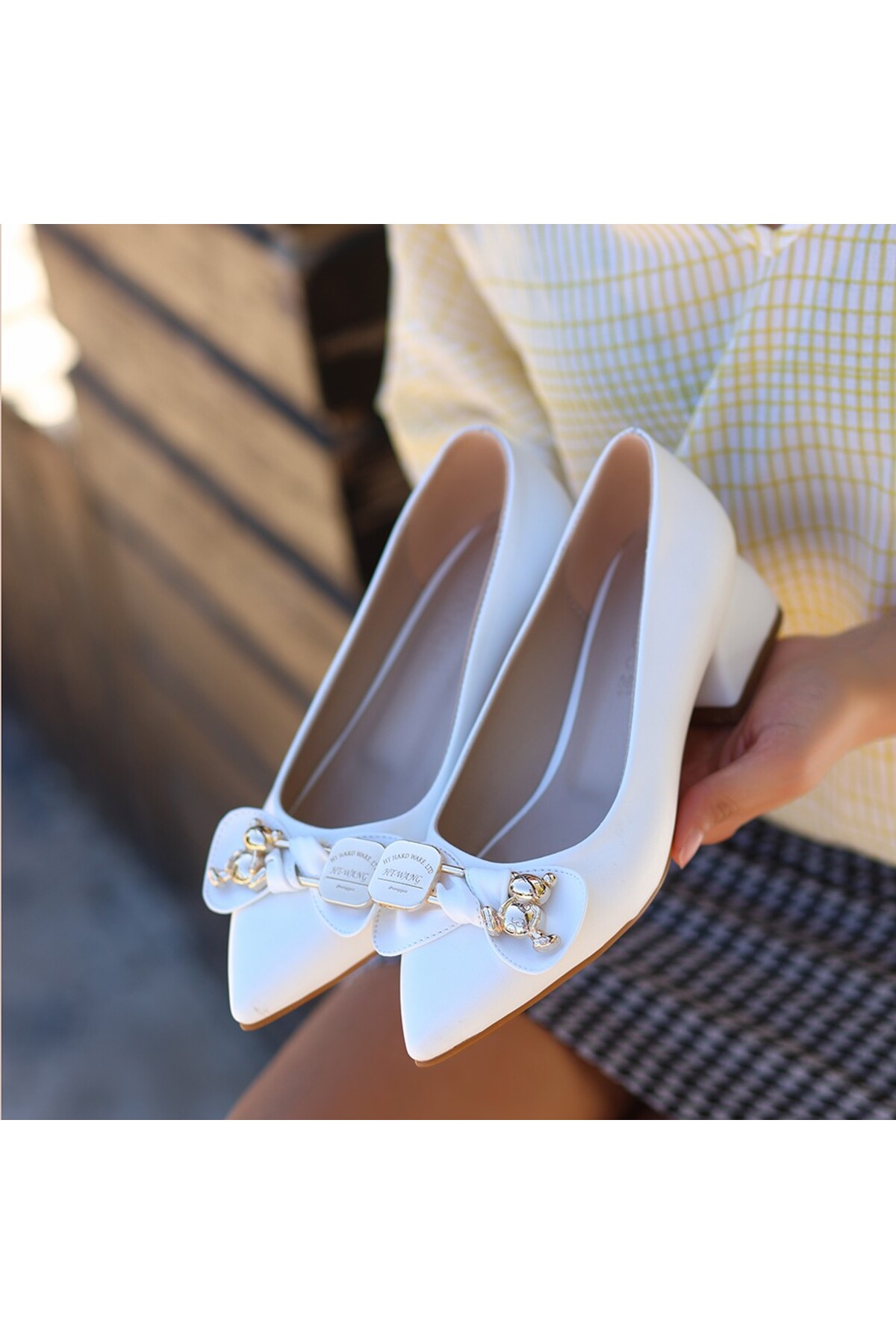 Zoxi Beyaz Cilt Topuklu Ayakkabı