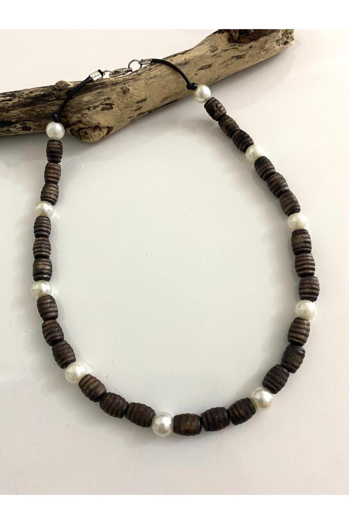 Brown shop bead necklace