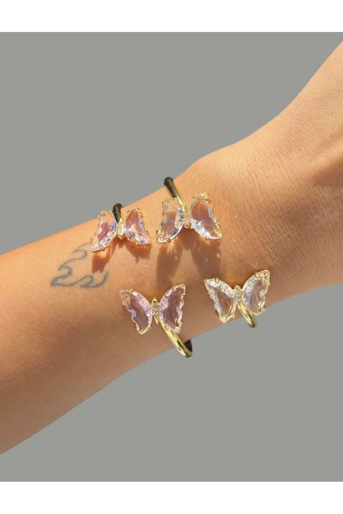 Lvss Co Women s steel gold plated adjustable gold crystal stone