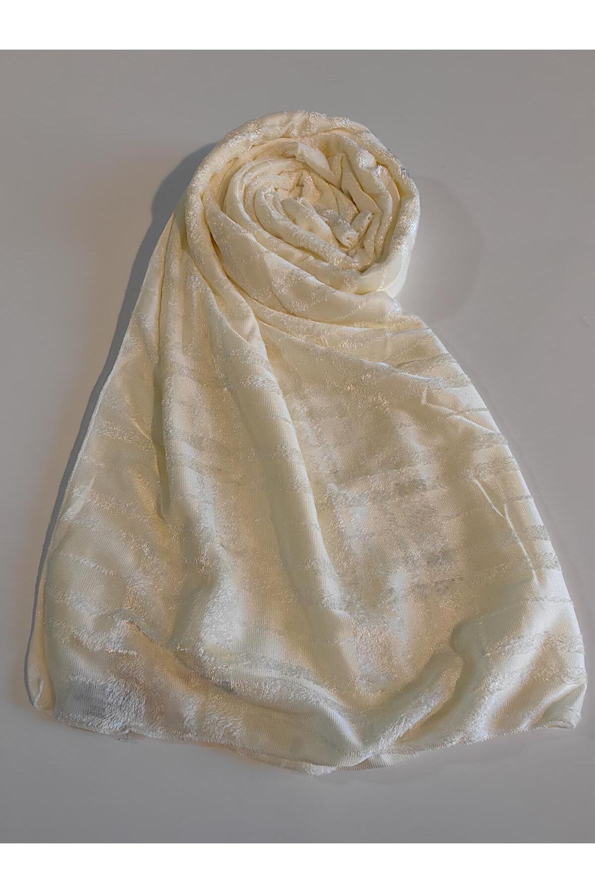 شال آرمینه TYCL8IZMAN169558432866723