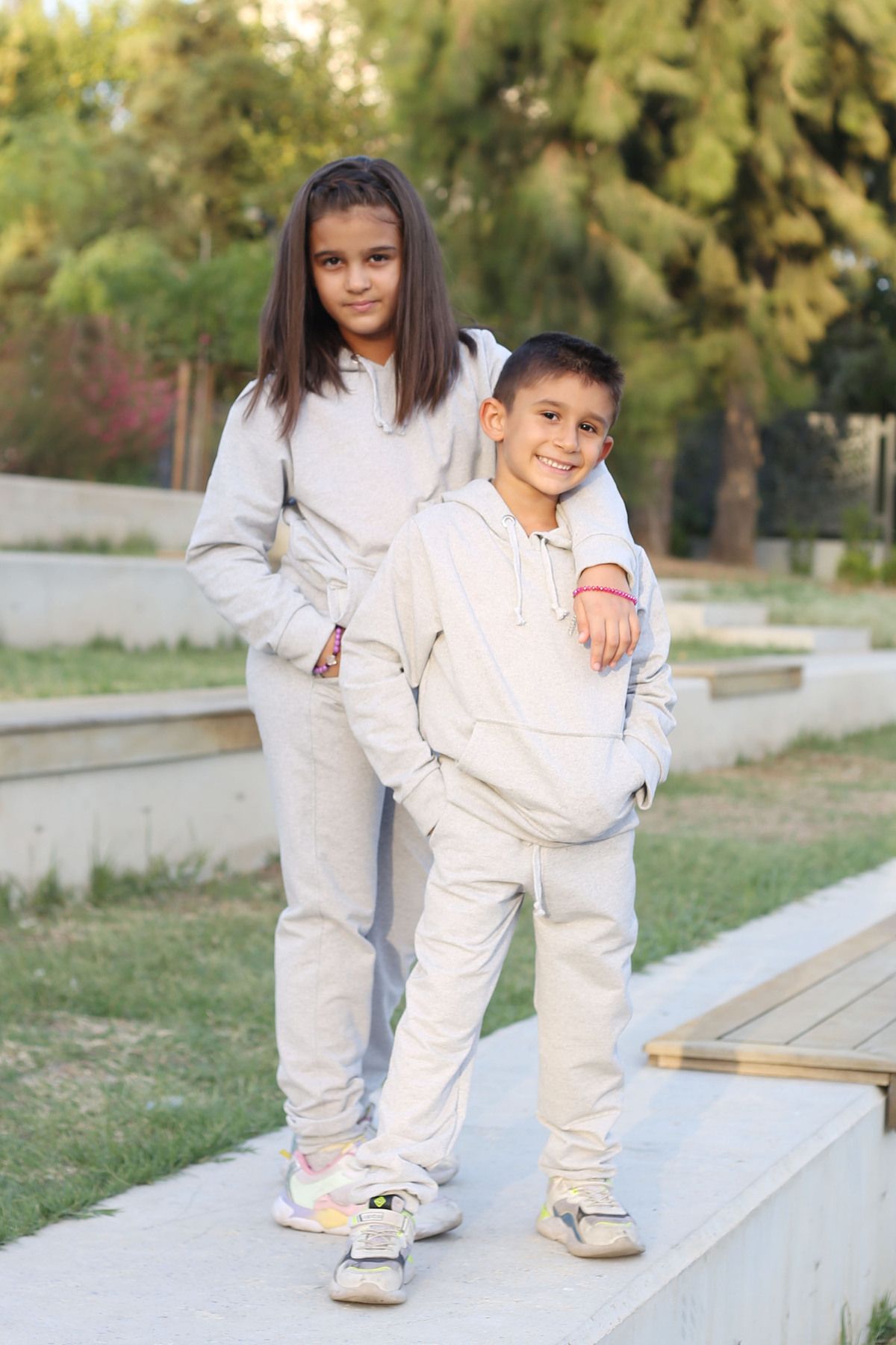 Kividen 2 rope unisex girls and boys tracksuit with hood
