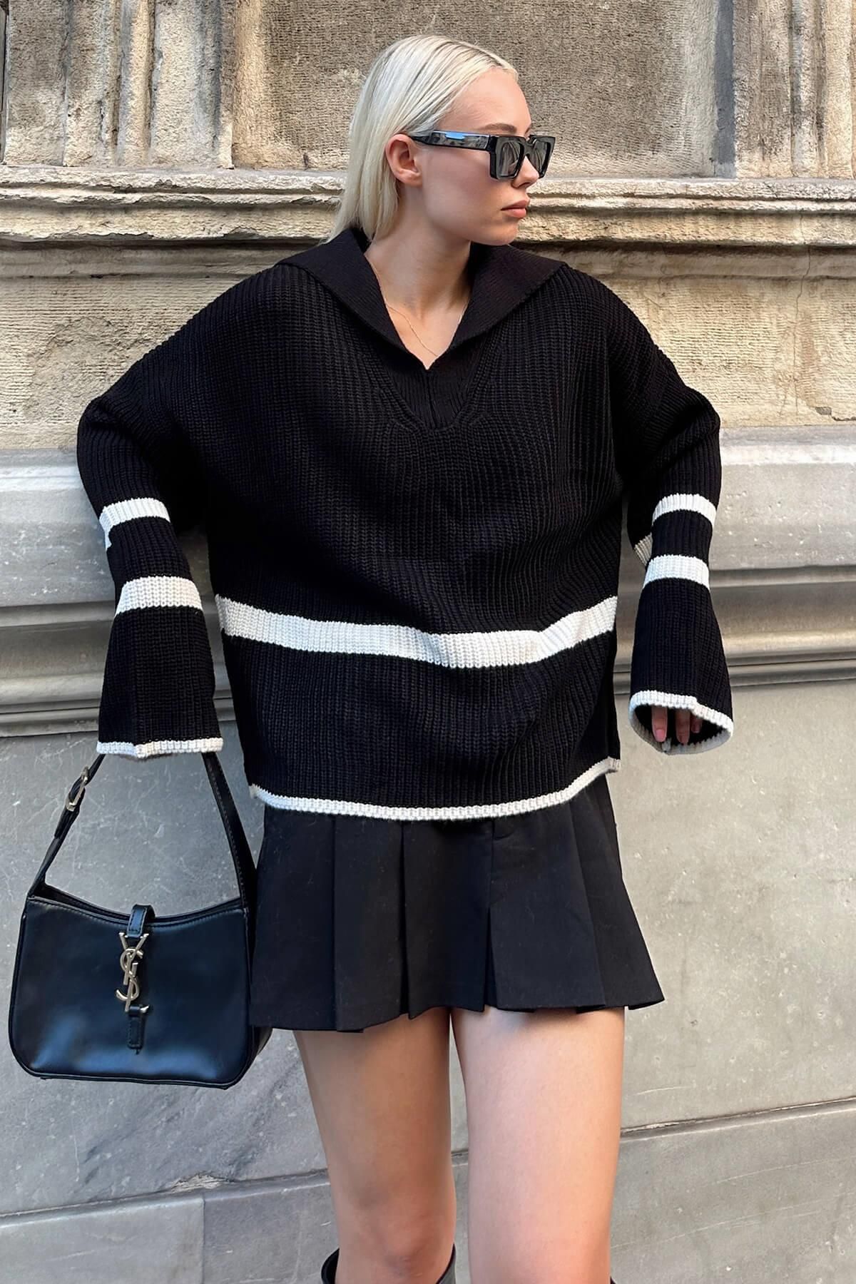 Swist Black Wide Polo Neck Striped Knitted Women s Knitwear
