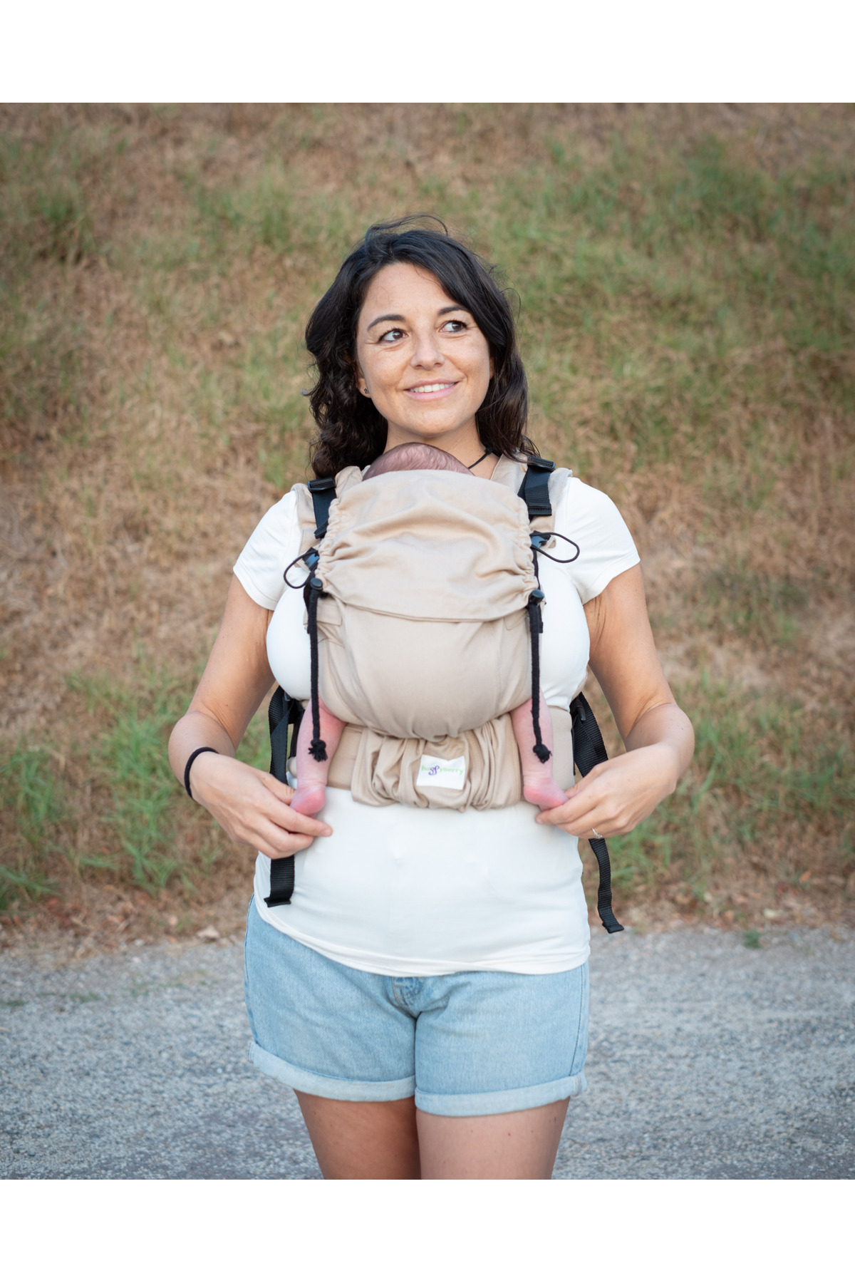 Huggyberry Softy Baby Carrier - Latte fotoğrafı 7 (önizleme)