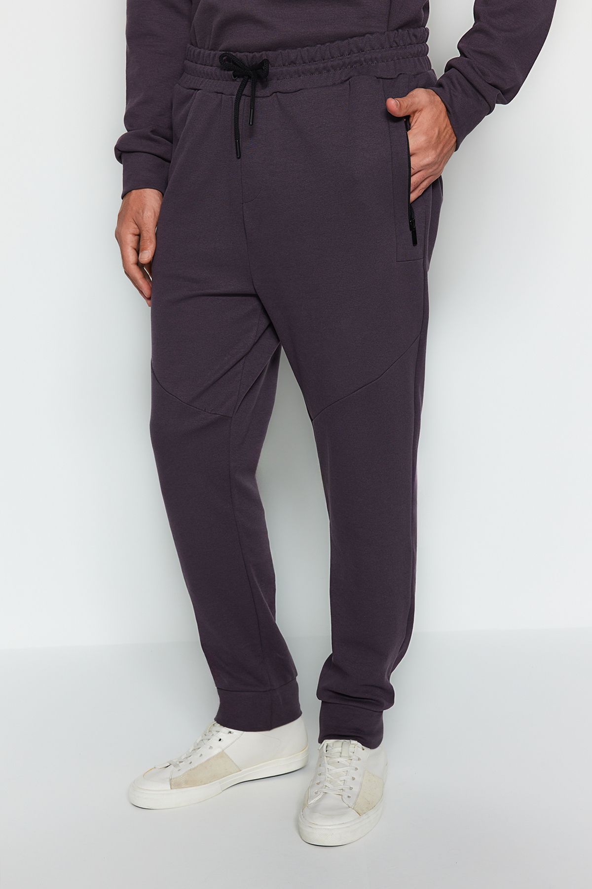 Thick shop black joggers