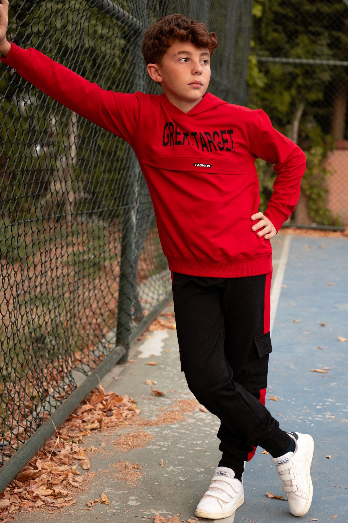 Pina Kids Sweatsuit set Red Regular fit Trendyol