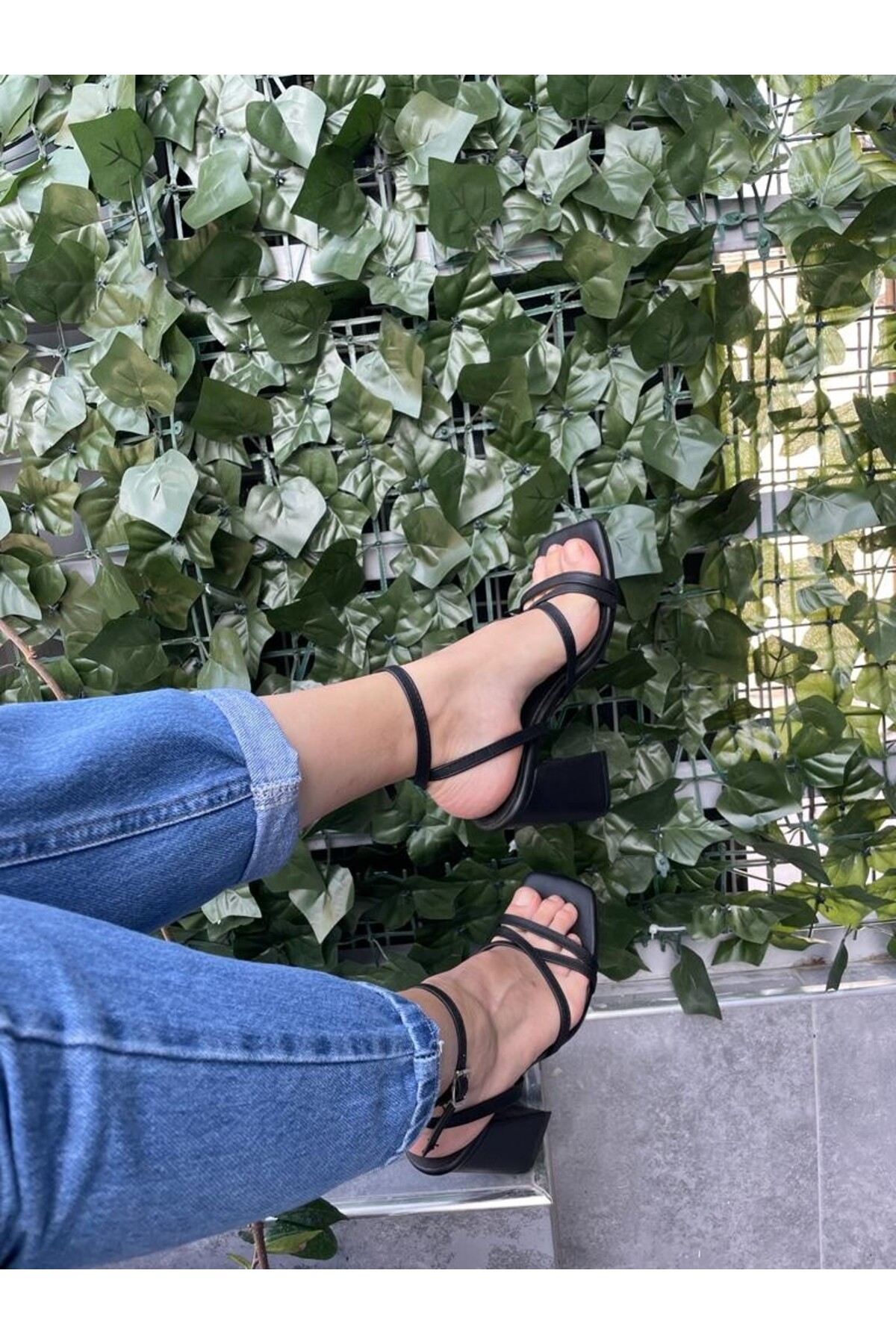 Siyah Cilt Topuklu Ayakkabı