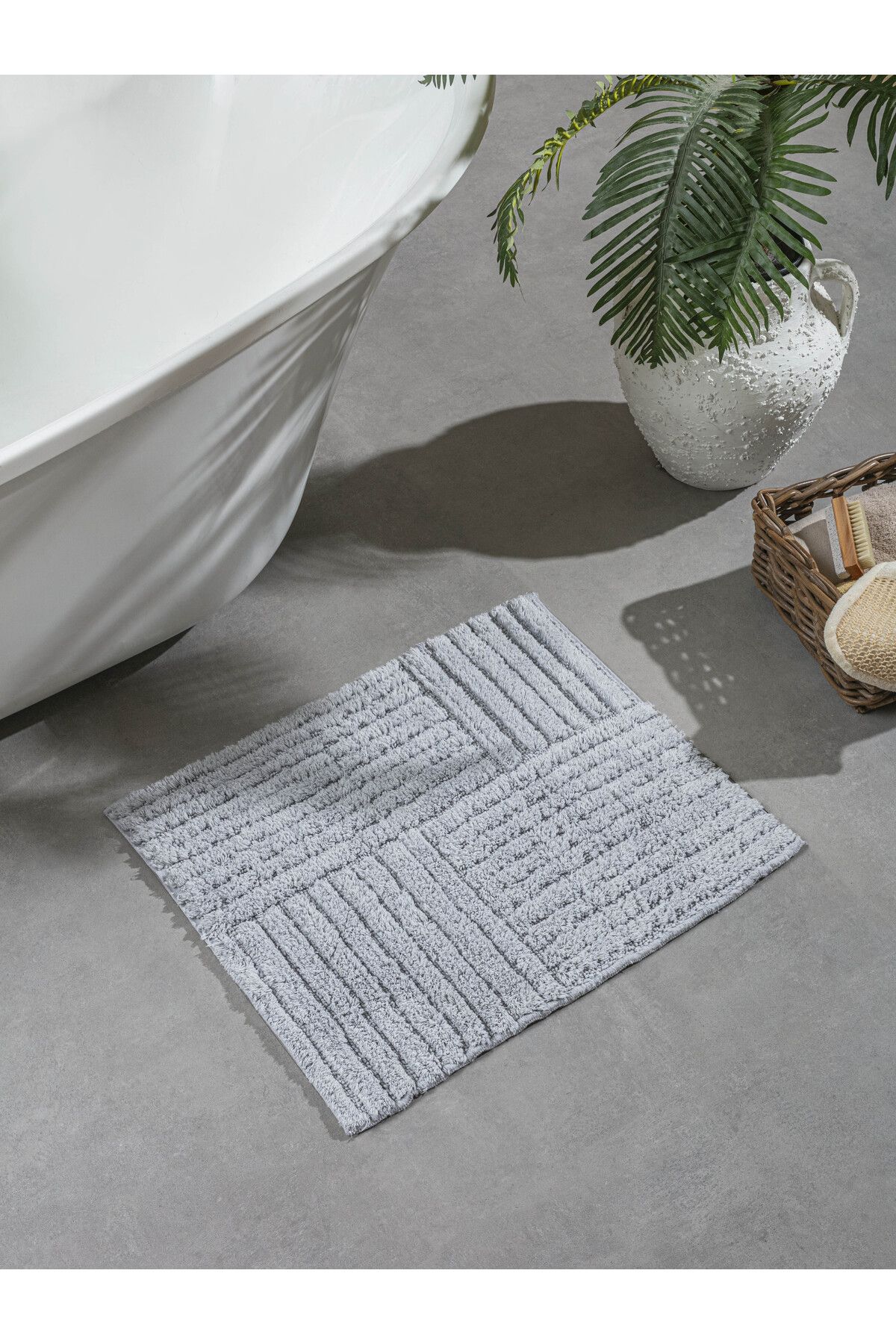 Grey 2025 bath mat