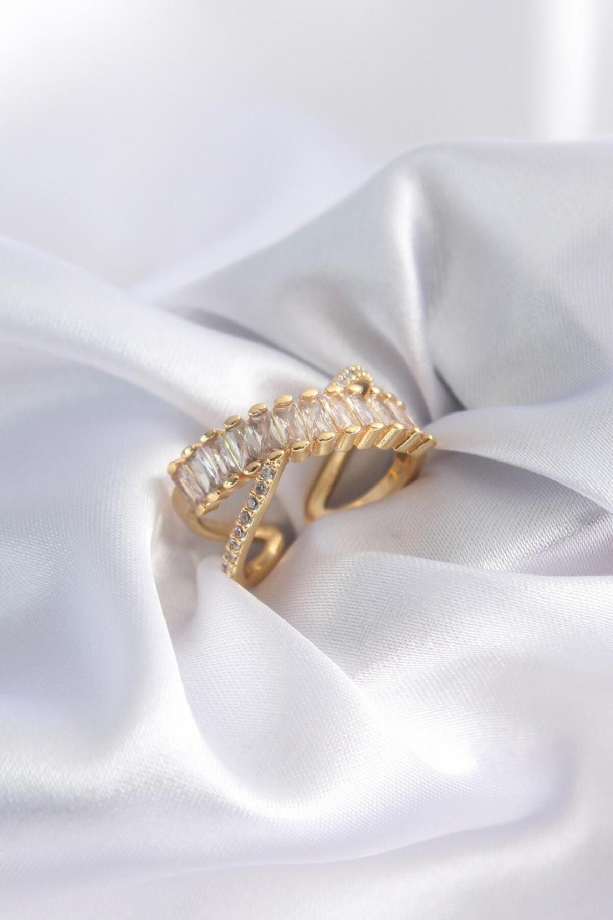 Vogue ring new arrivals