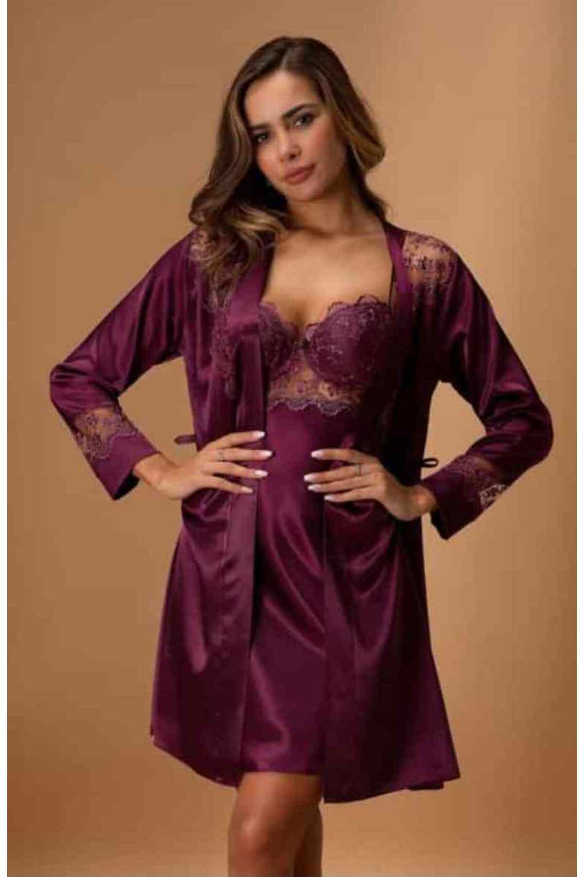 by İGP Kadın Mor Saten Sabahlıklı Gecelik Takım