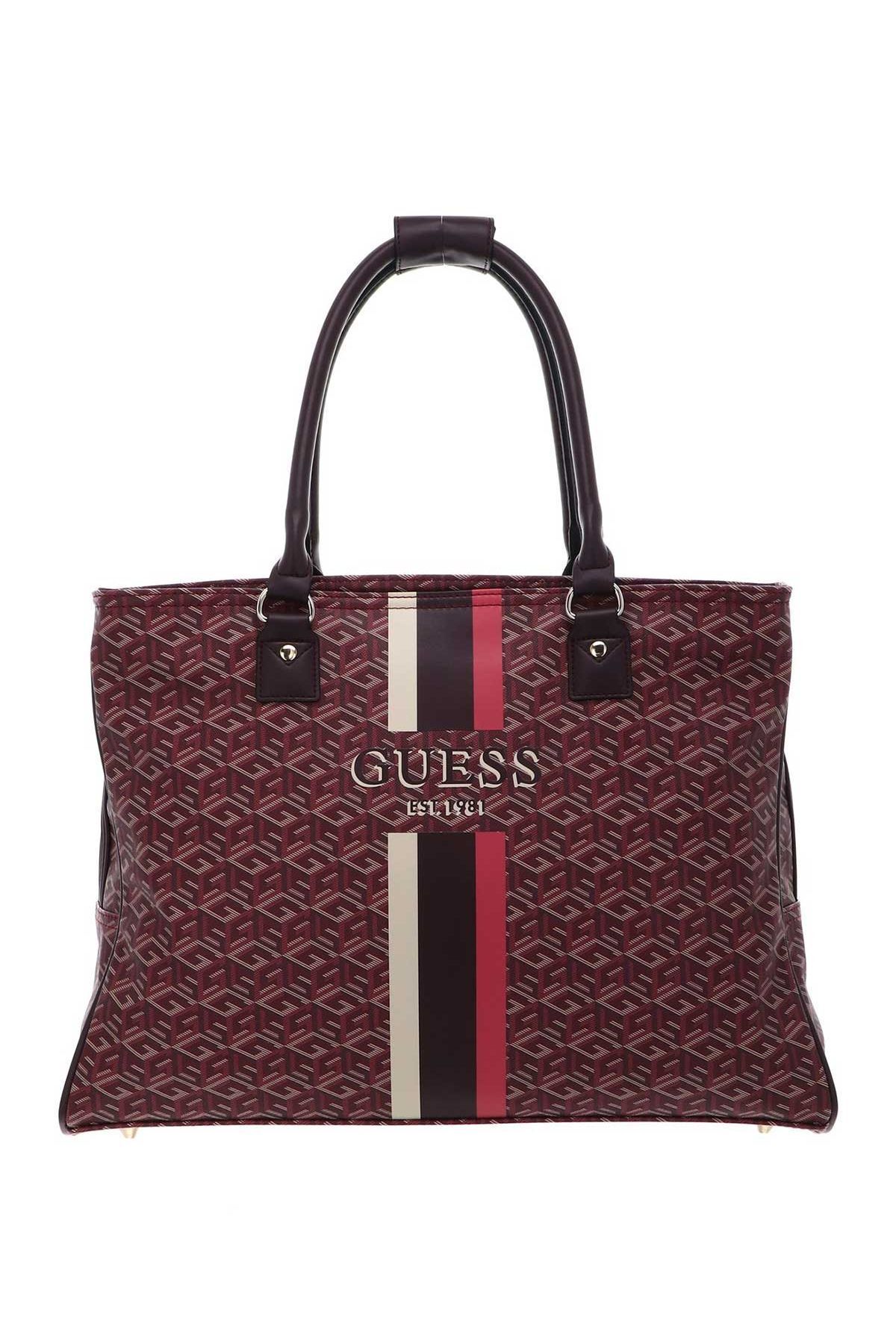 Guess gym bag clearance
