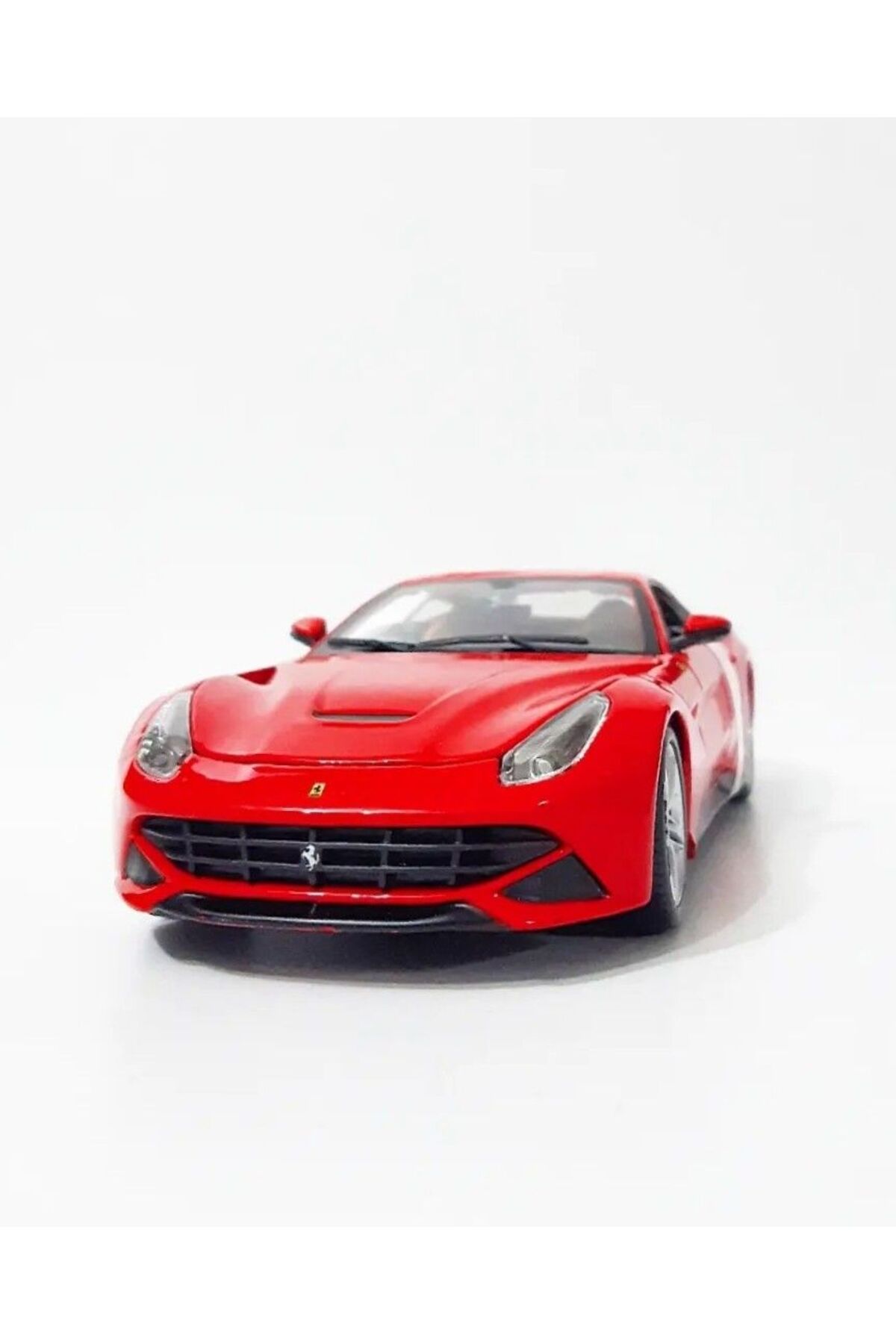 CarStore FERRARİ F12 BERLİNETTA 1:24 MODEL MAKET ARABA KIRMIZI